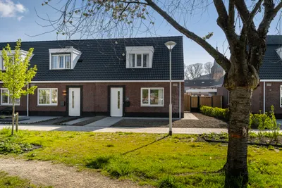 Foto van Cornelis Vermuydenstraat 4, Sint-Maartensdijk