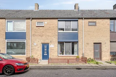Foto van Raiffeisenstraat 8, Sint-annaland