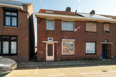 Foto van Charitasstraat 17, Roosendaal