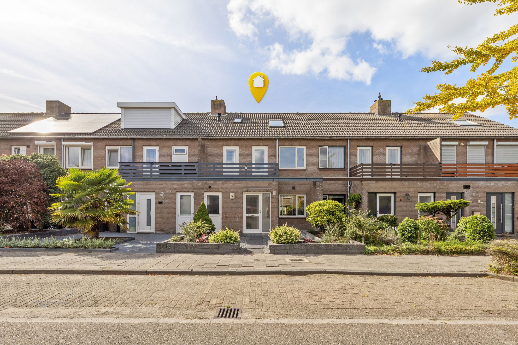 Foto van Van de Woestijnelaan 6, Roosendaal