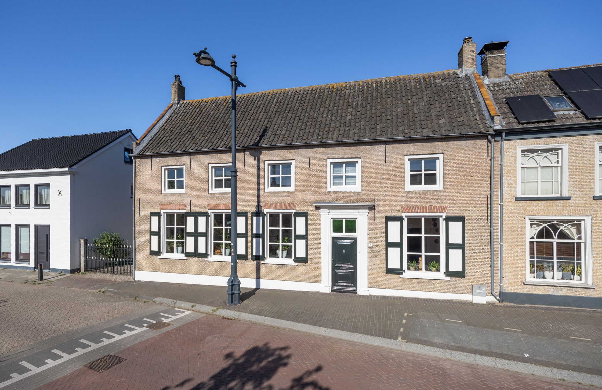 Foto van Bovenstraat 8, Hoeven