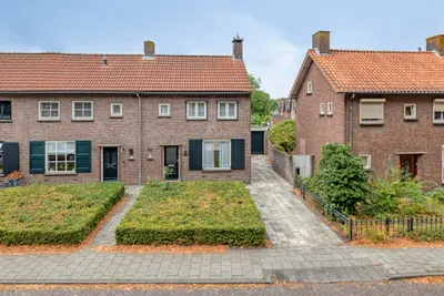 Foto van Akkerlingen 14, Hoeven