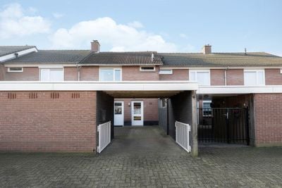 Foto van Meidoornlaan 27, Hoeven
