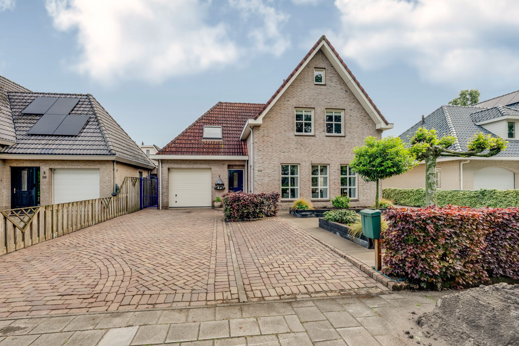 Foto van Achter 't Hof 36, Hoeven