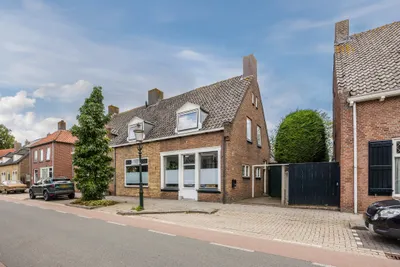 Foto van Hoofdstraat 9, Zevenbergschen Hoek
