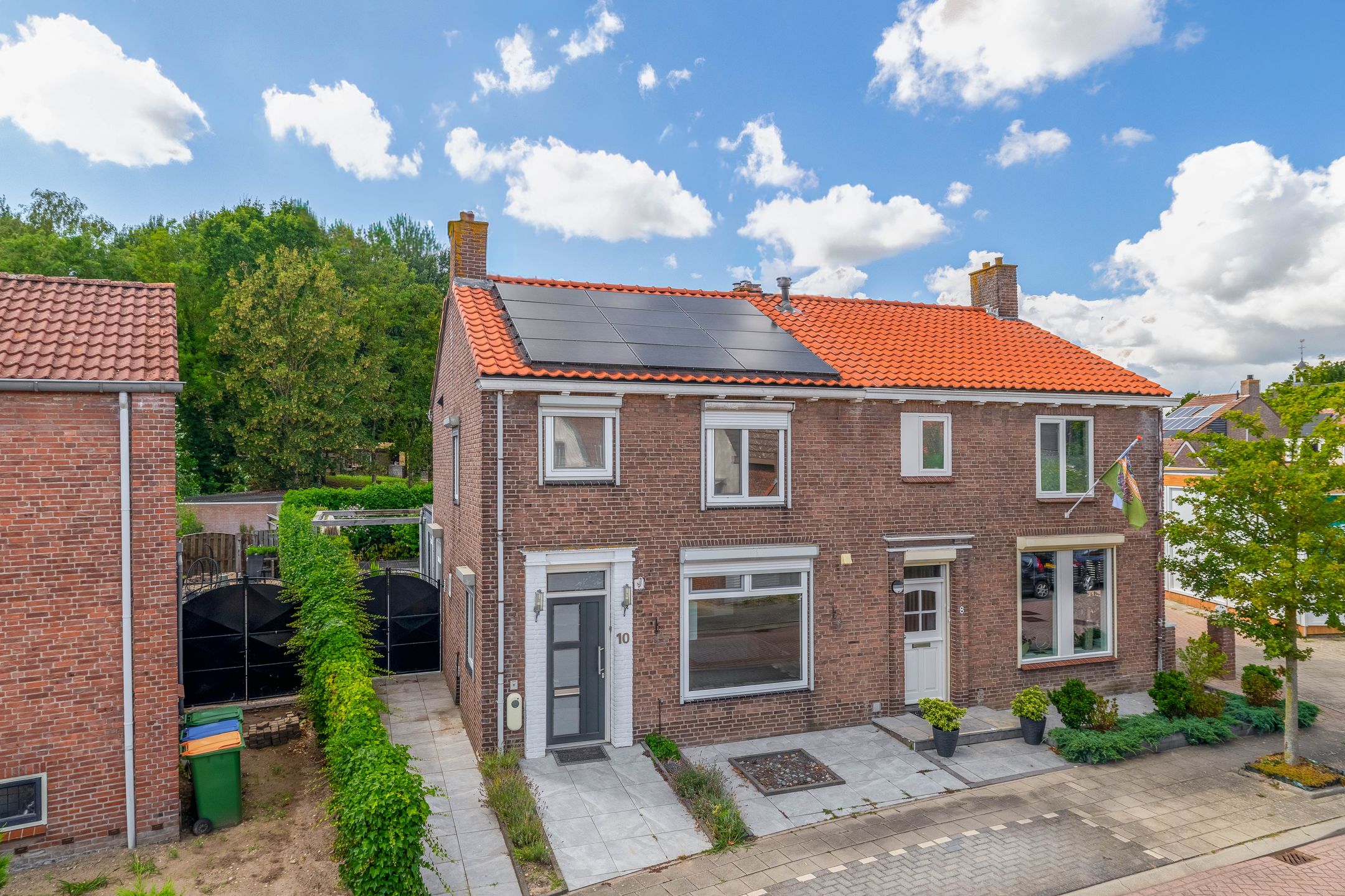 Foto van Julianastraat 10, Moerdijk
