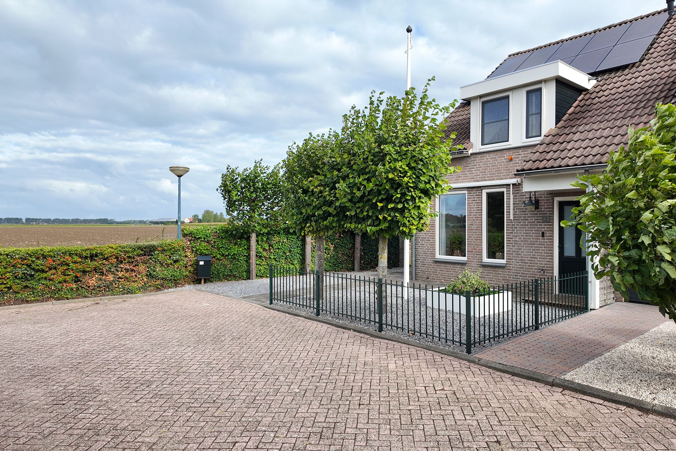 Foto van De Flank 30, Klundert