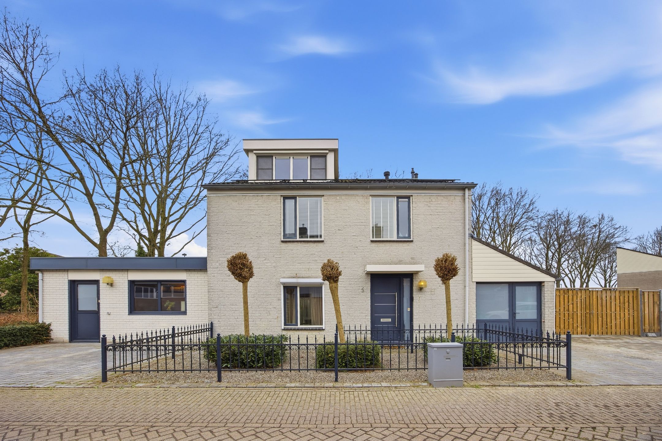 Foto van Veerdonk 5, Breda
