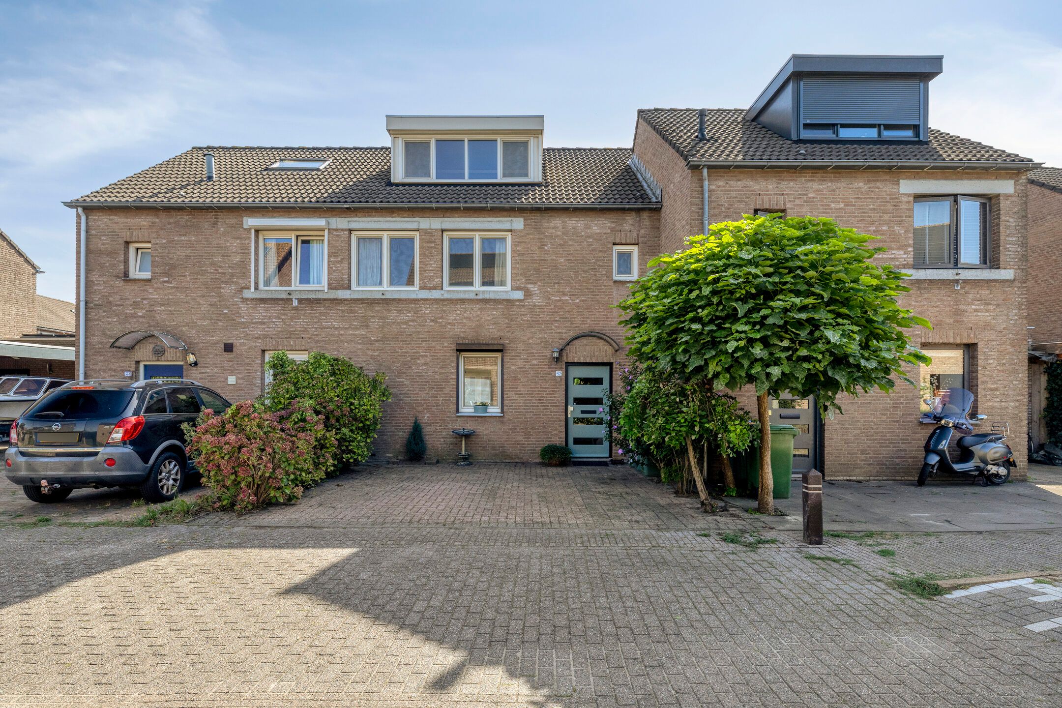 Foto van Raaimoeren 32, Breda