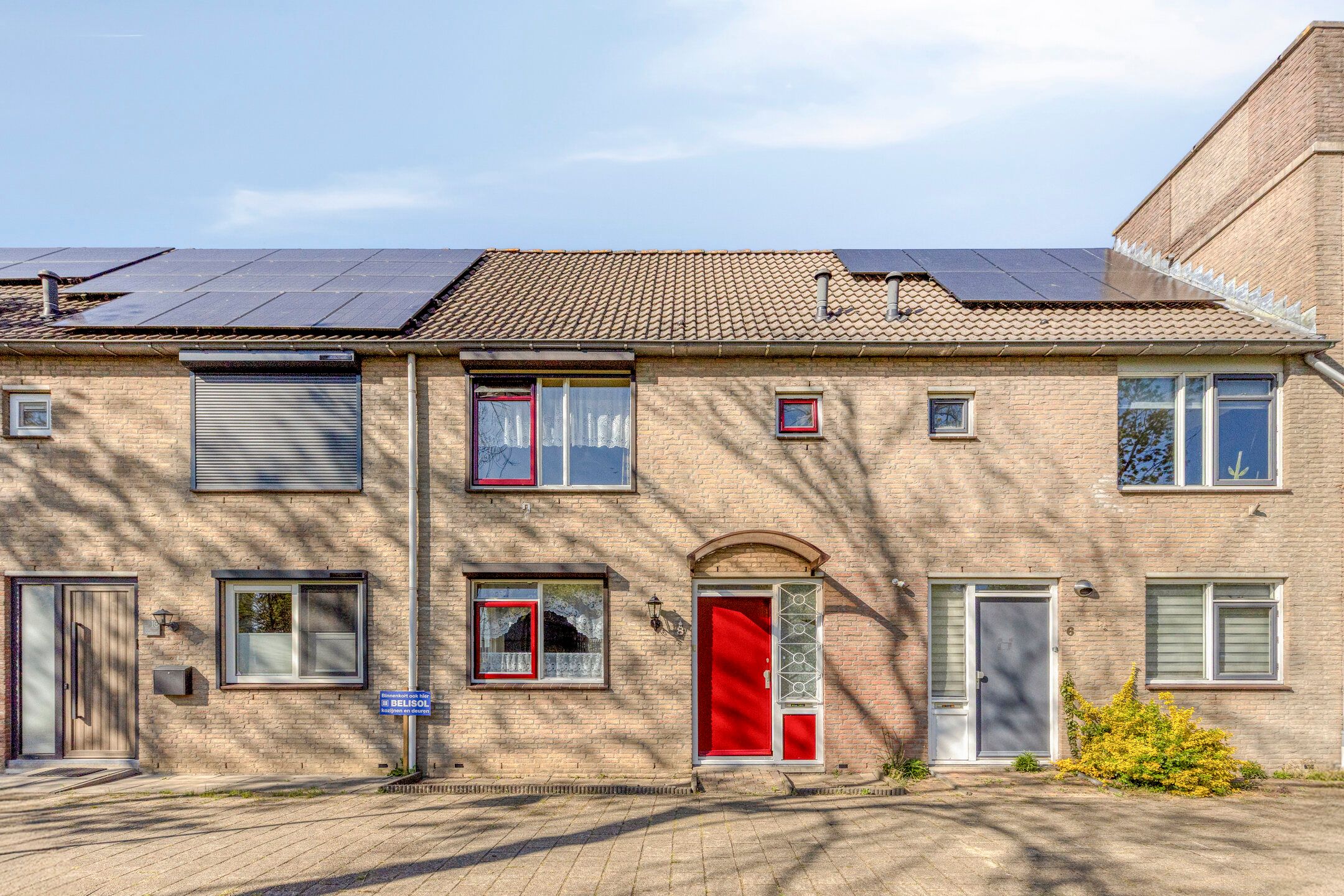 Foto van Neerpeltstraat 8, Breda
