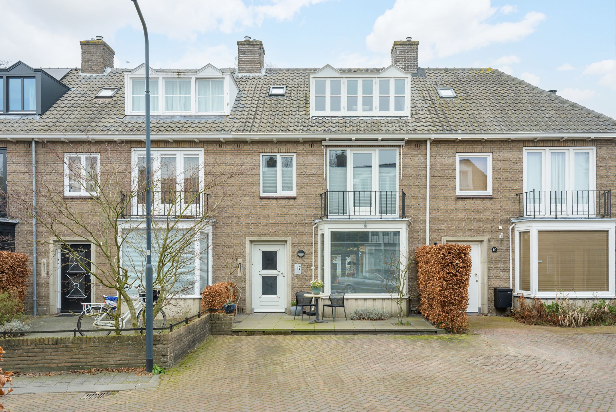Foto van Burgemeester Serrarislaan 17, Breda
