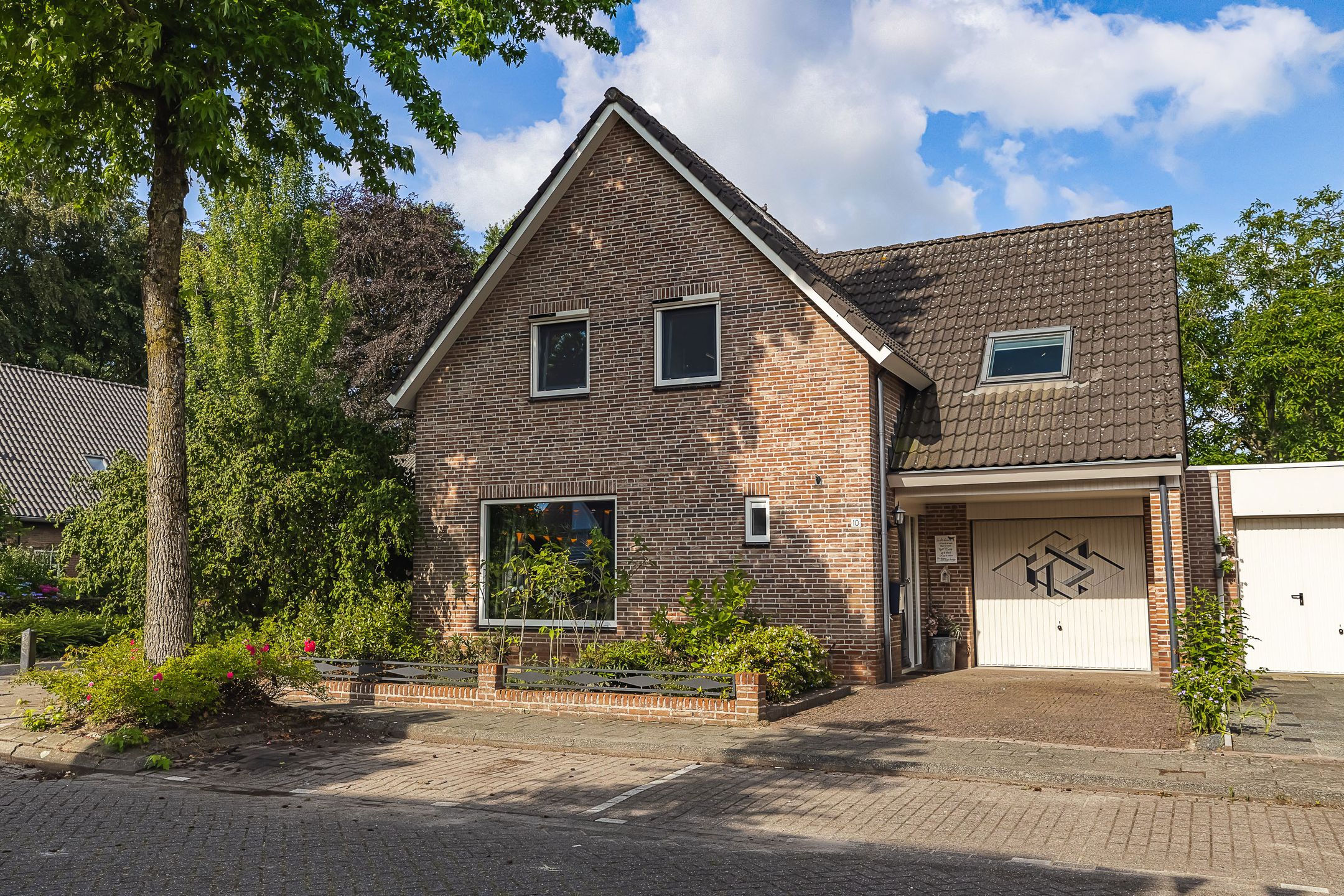 Foto van Bloemenstee 10, Klein Zundert