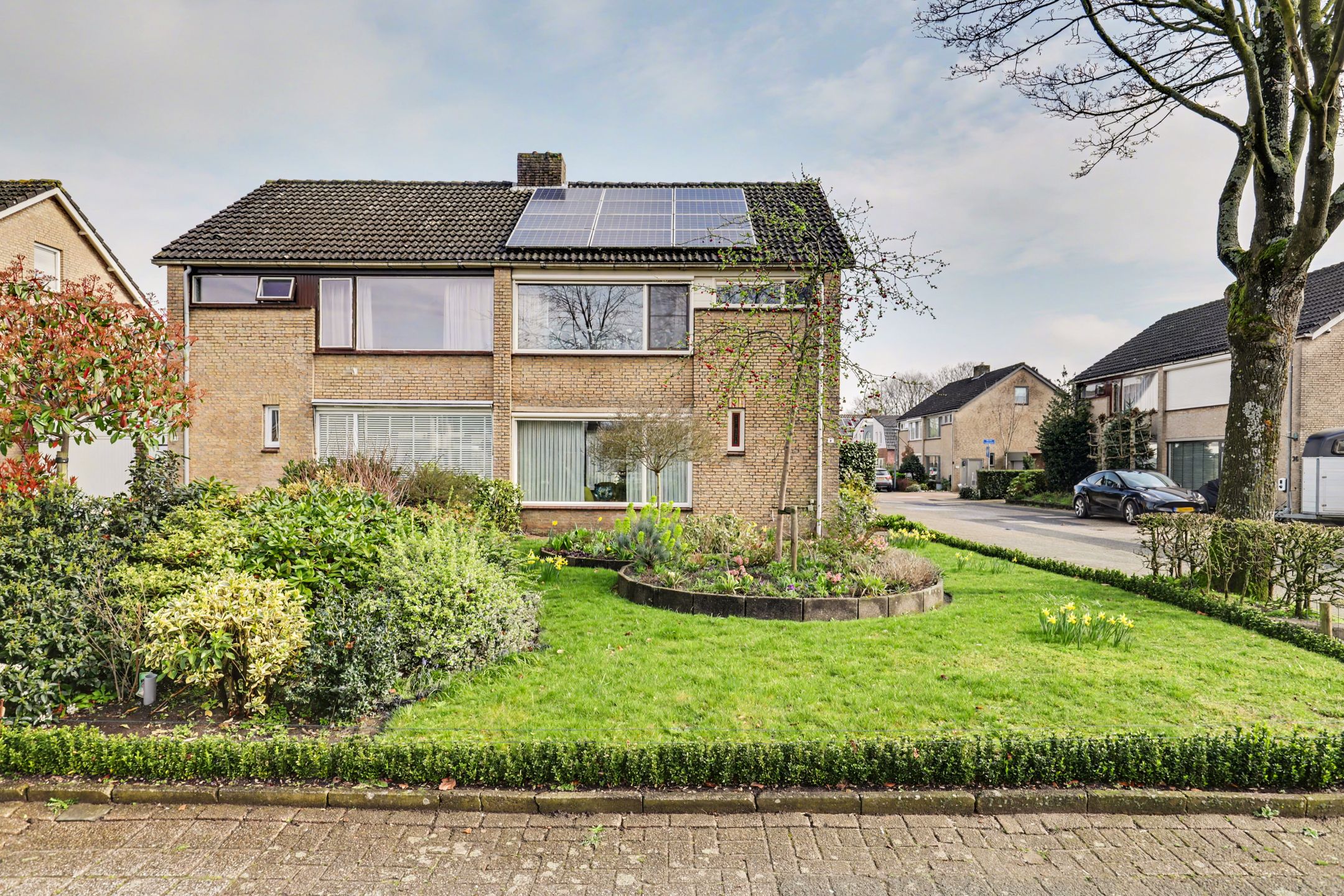 Foto van Nonnenveld 21, Oosterhout (NB)