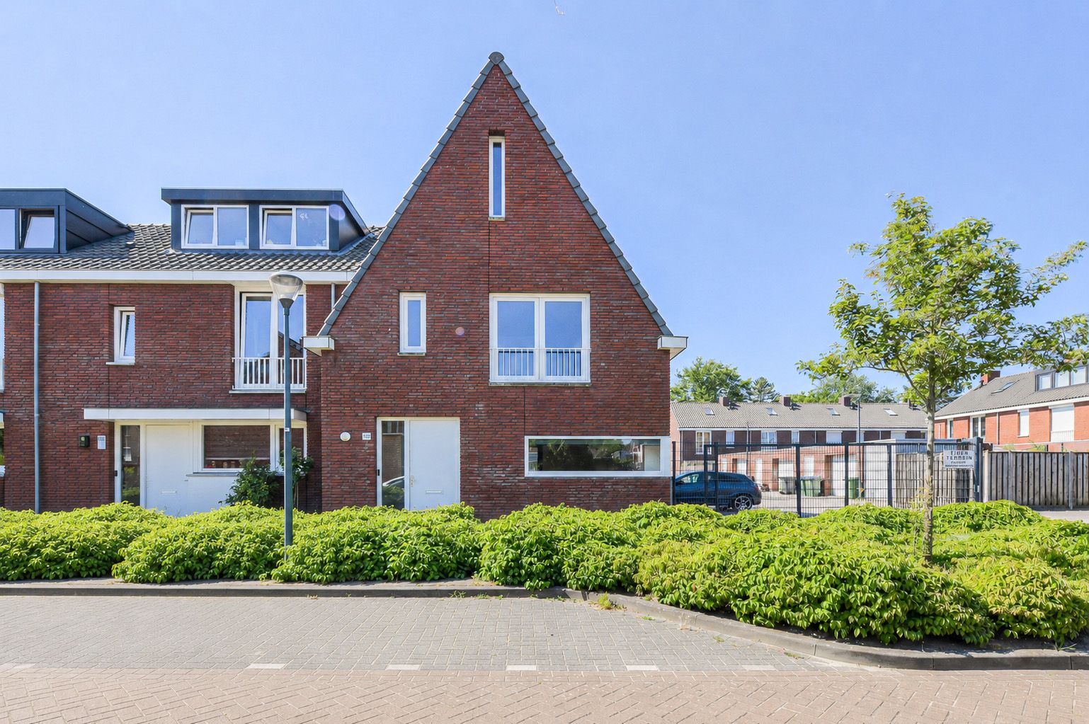 Foto van Ruys de Beerenbrouckplein 122, Oosterhout (NB)