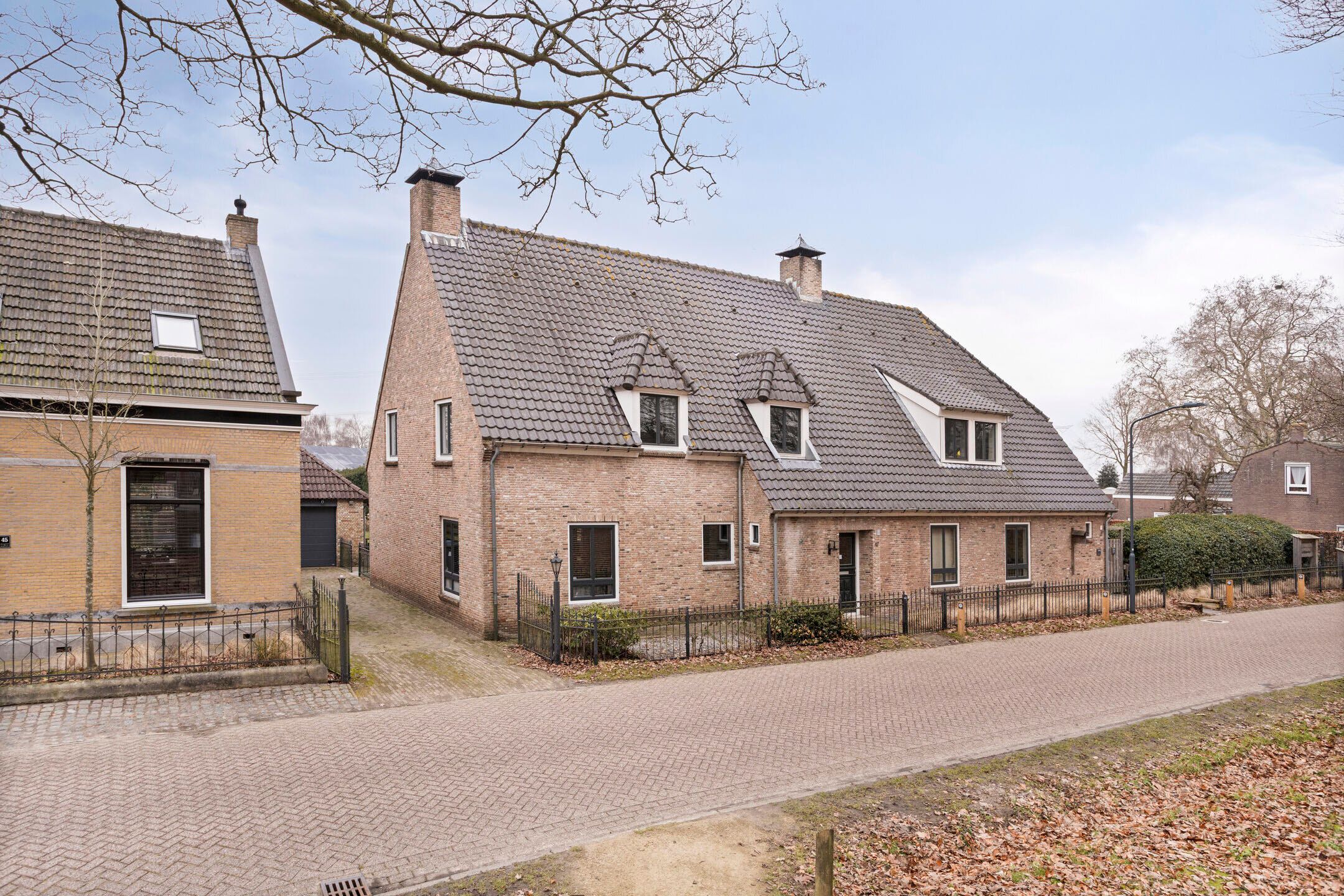 Foto van Houtse Heuvel 47, Den Hout