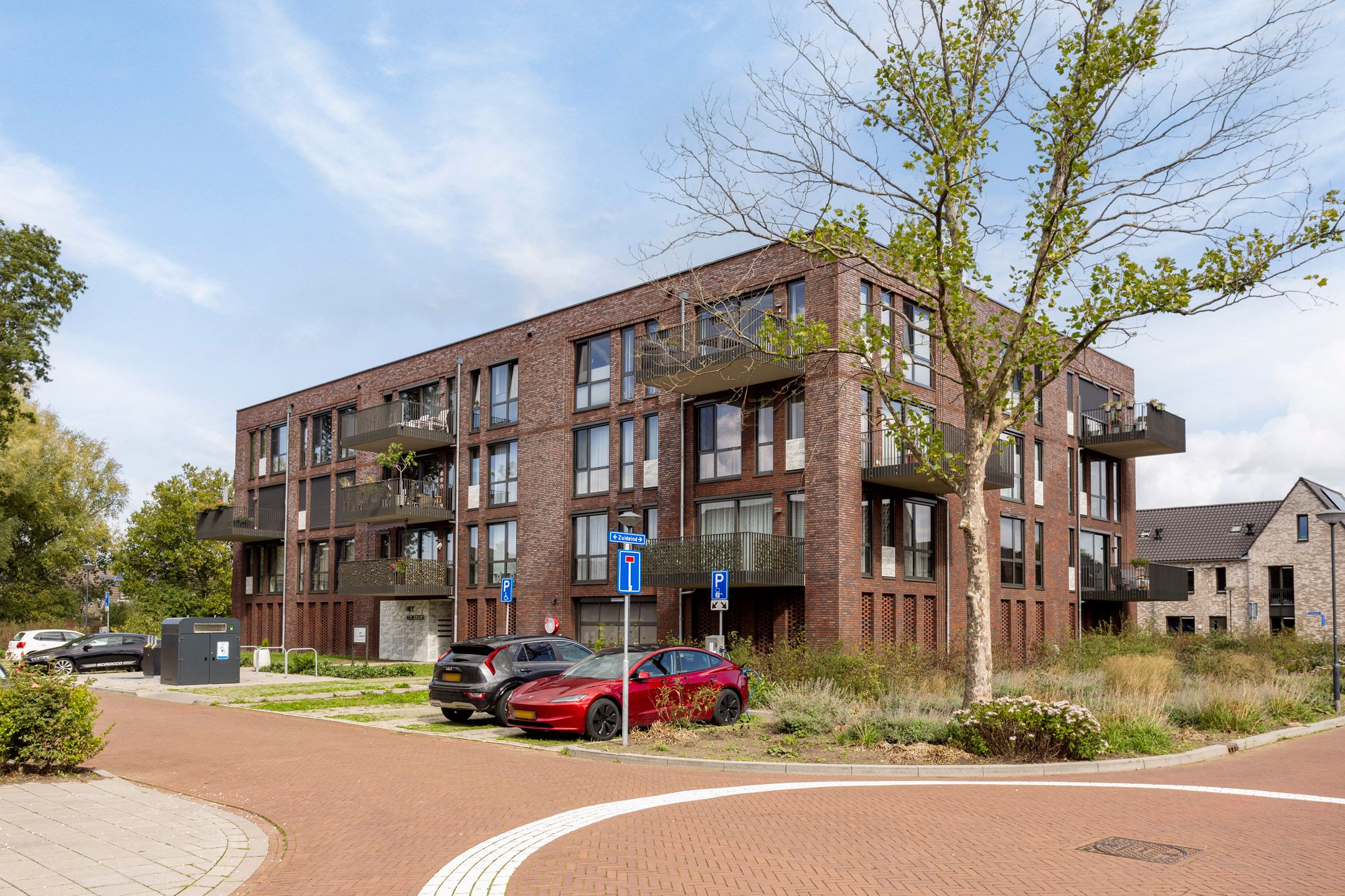 Foto van Zilverberg 30, Made