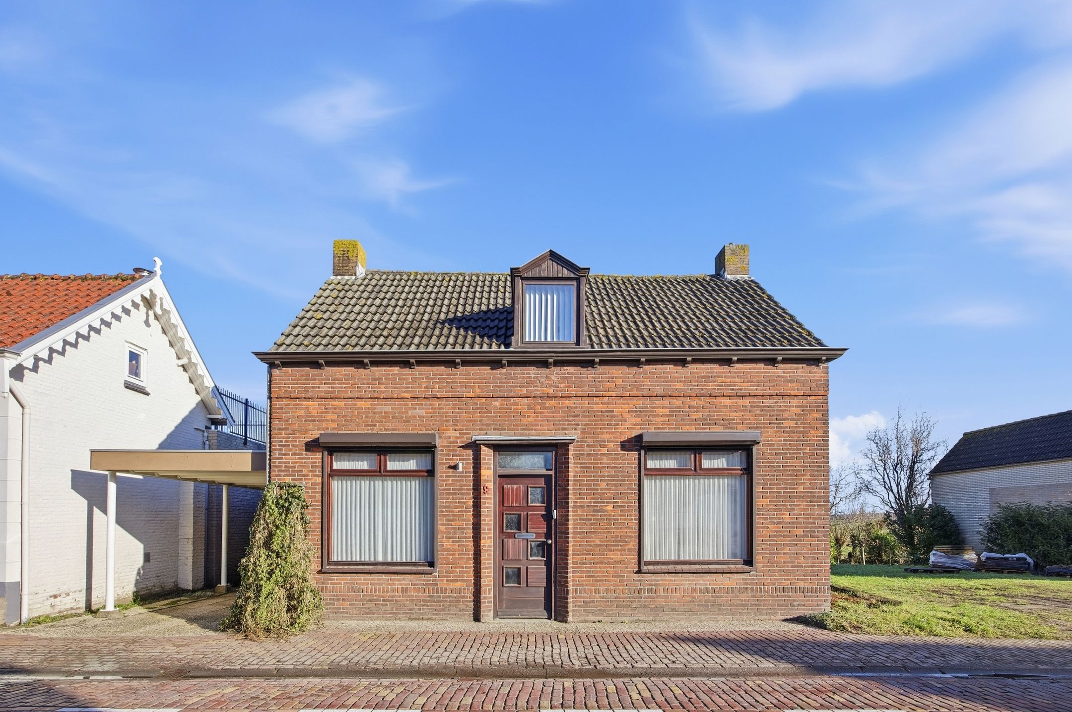 Foto van Kerkdijk 9, Hooge Zwaluwe