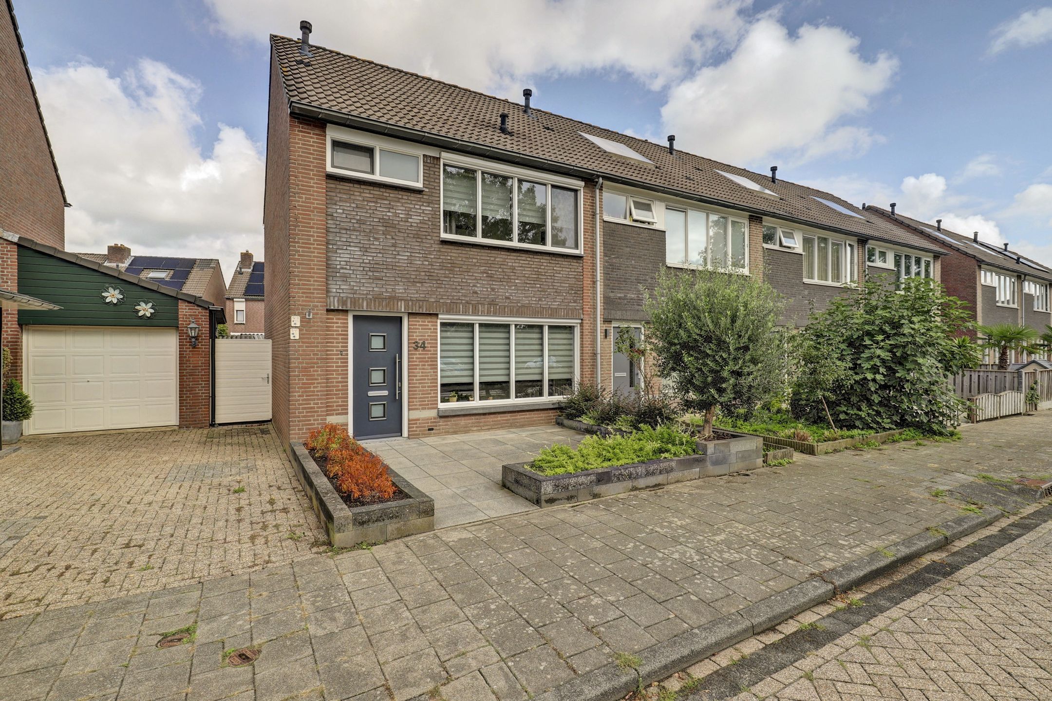 Foto van Burgemeester Krijgsmangeerde 34, Raamsdonksveer