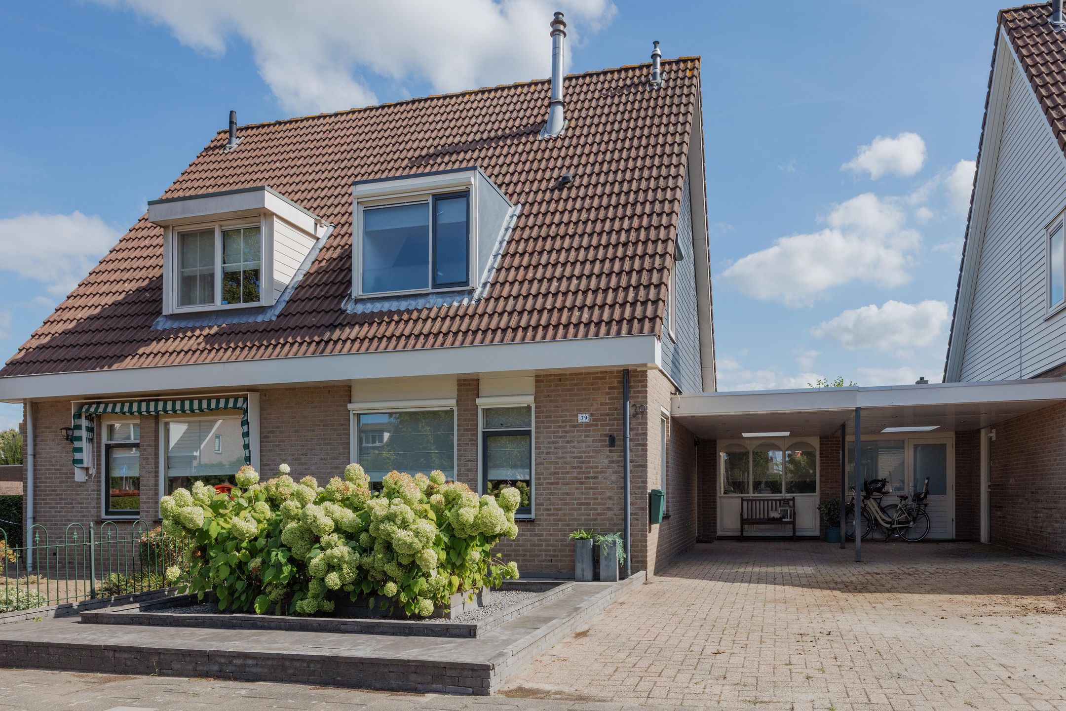 Foto van Vondellaan 39, Raamsdonksveer