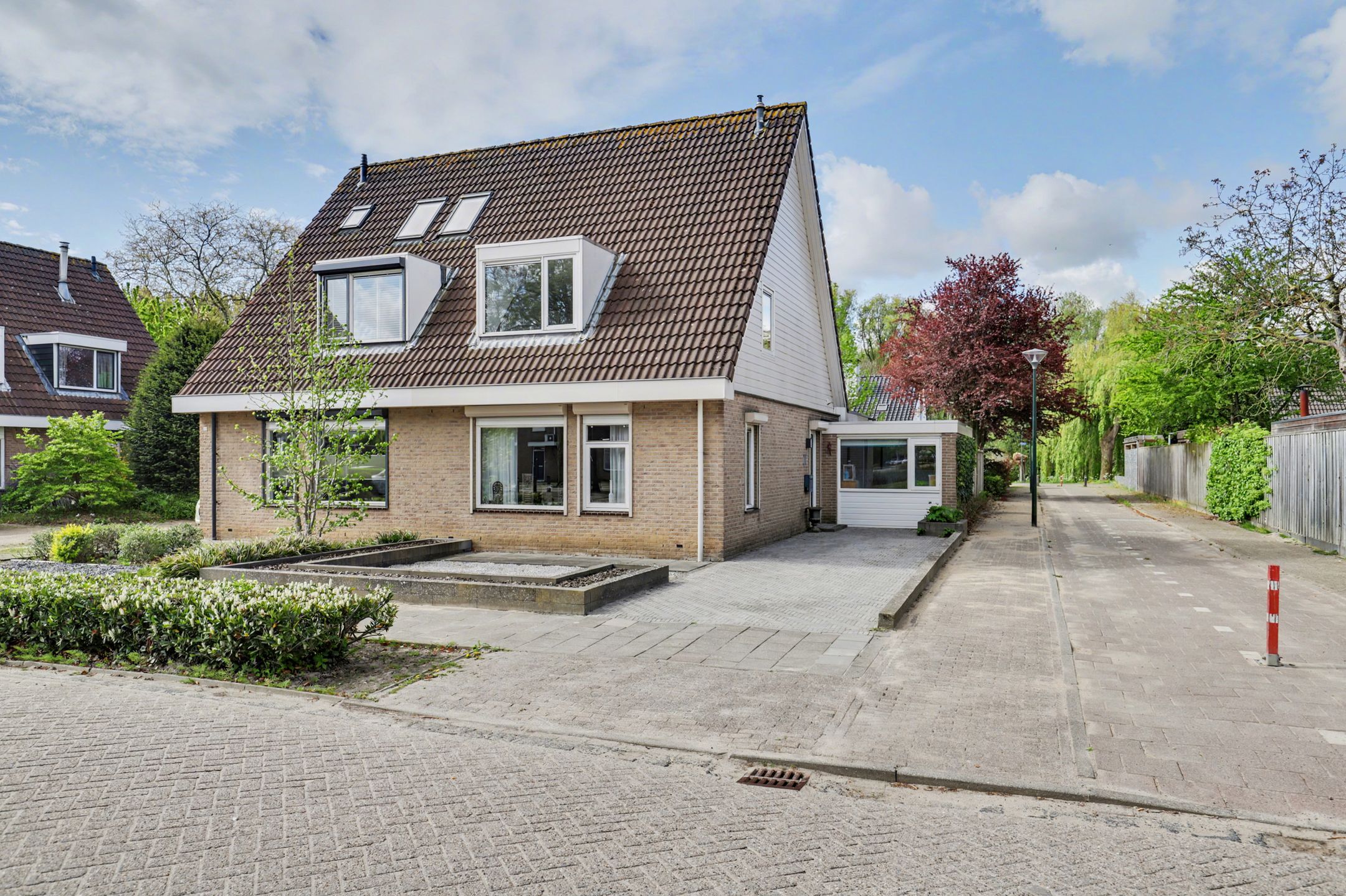 Foto van Vondellaan 47, Raamsdonksveer