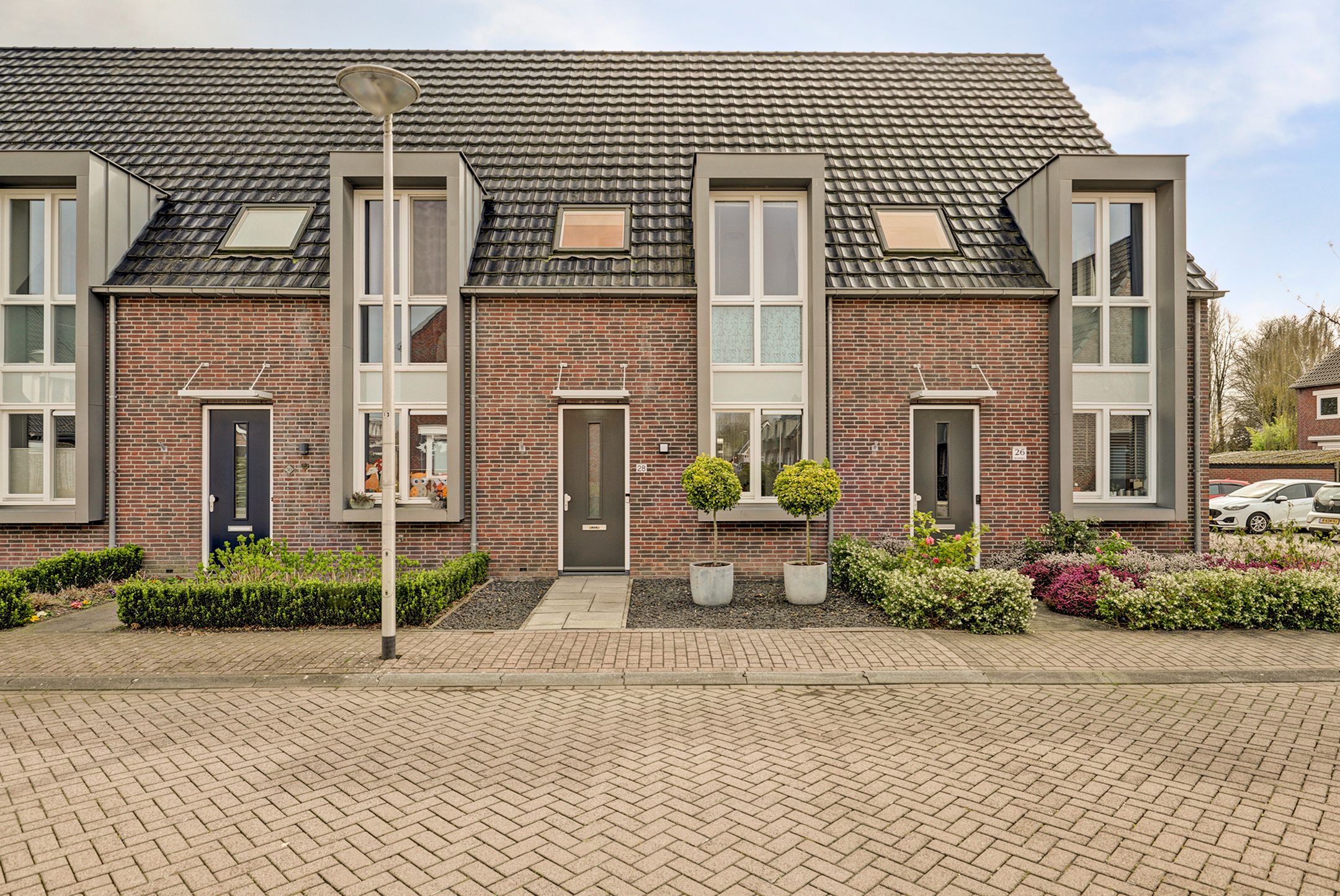 Foto van Burg. Moonshof 28, Raamsdonk