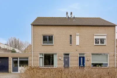 Foto van Van Breestraat 72, Tilburg