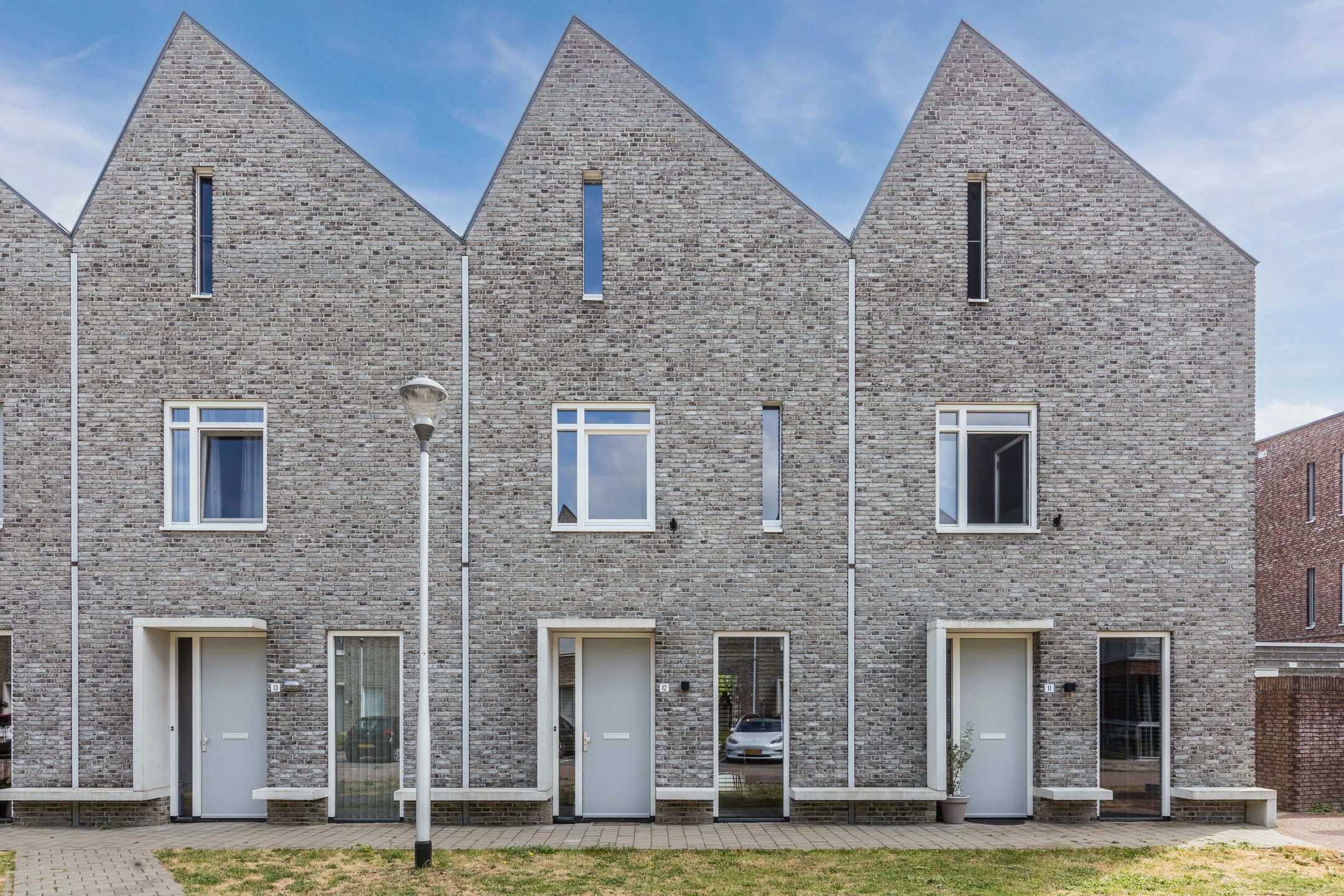 Foto van Dahliahof 12, Tilburg