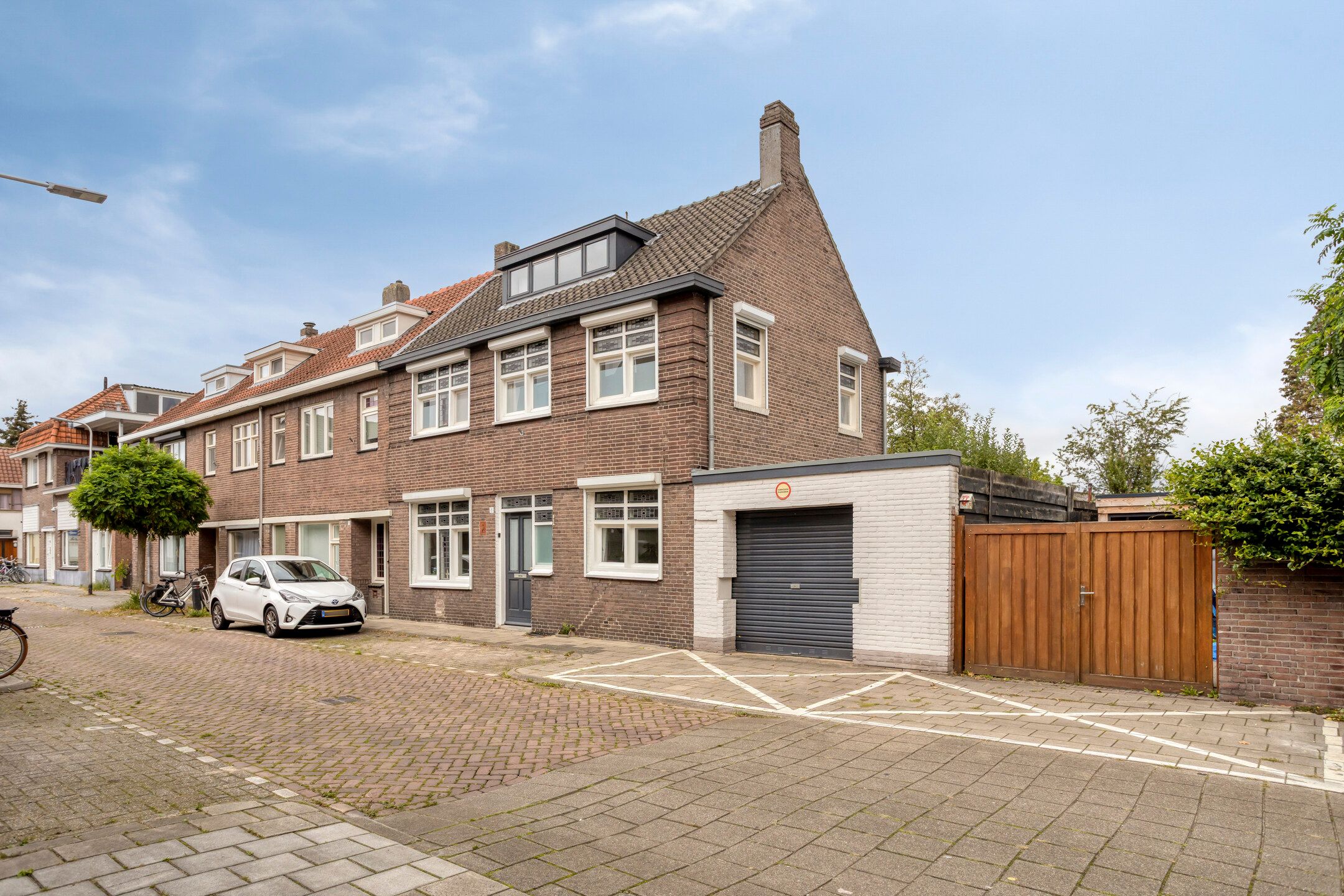 Foto van Ambonstraat 1, Tilburg