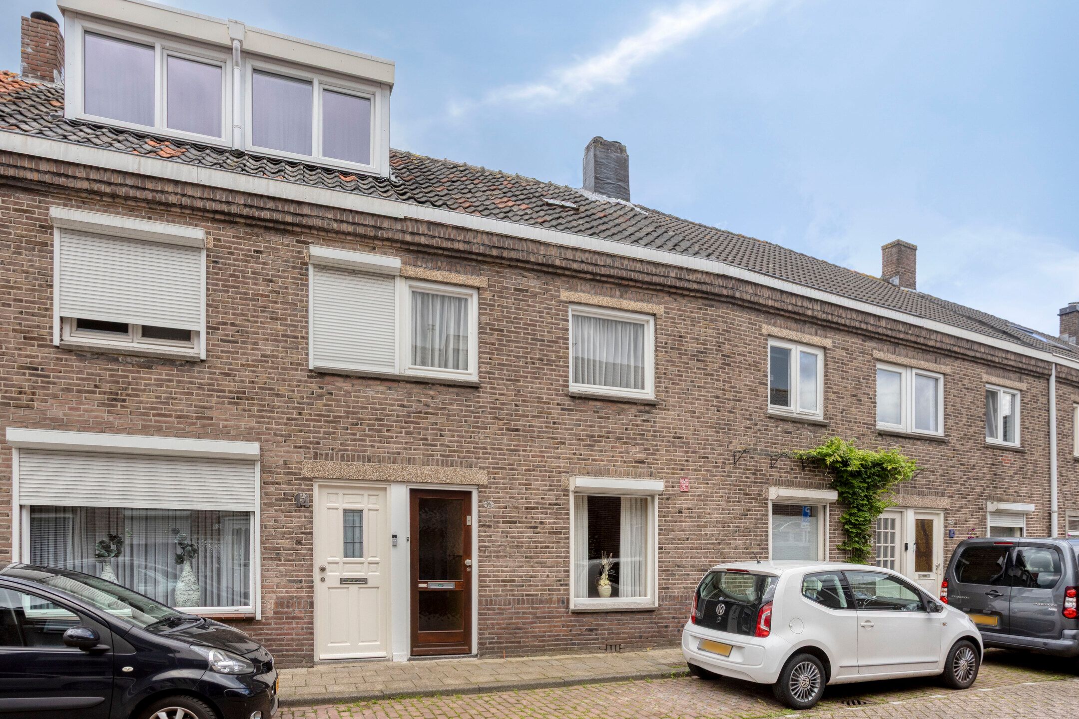 Foto van Van Alkemadestraat 16, Tilburg