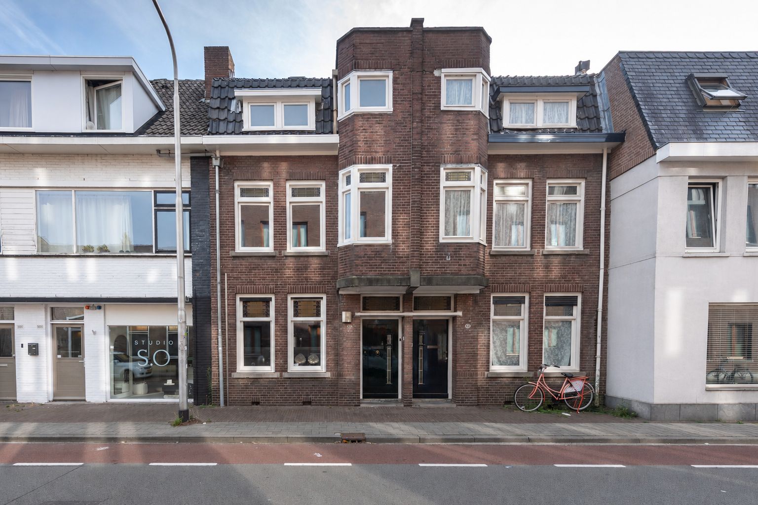 Foto van Bisschop Zwijsenstraat 102, Tilburg