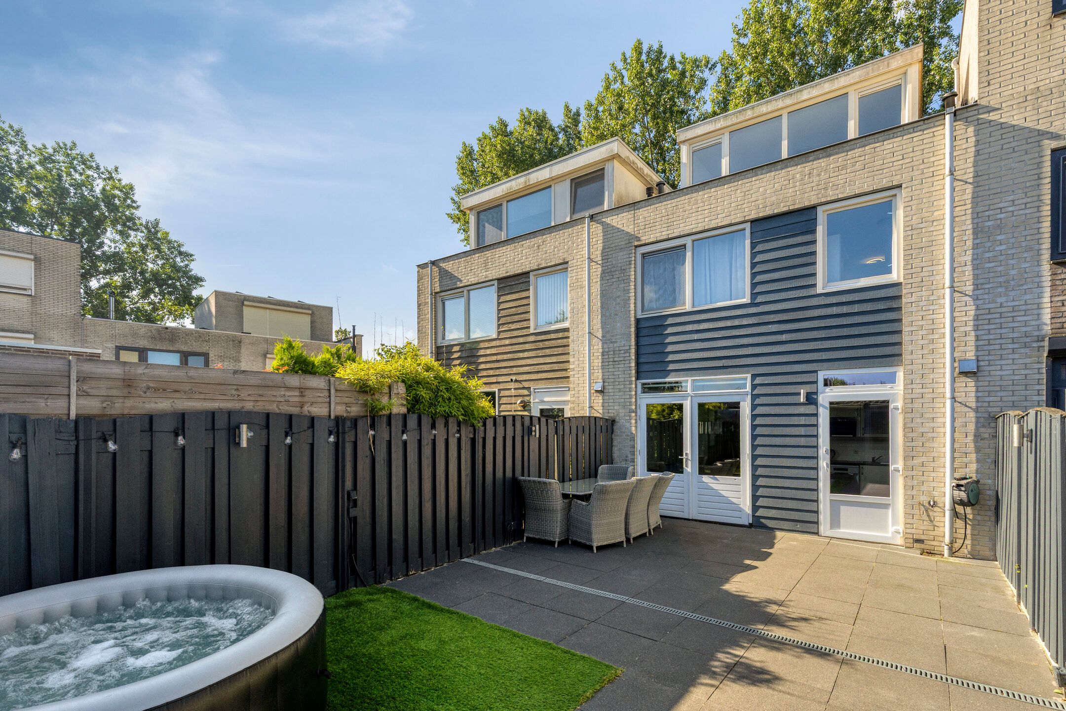 Foto van Reuverlaan 5, Tilburg