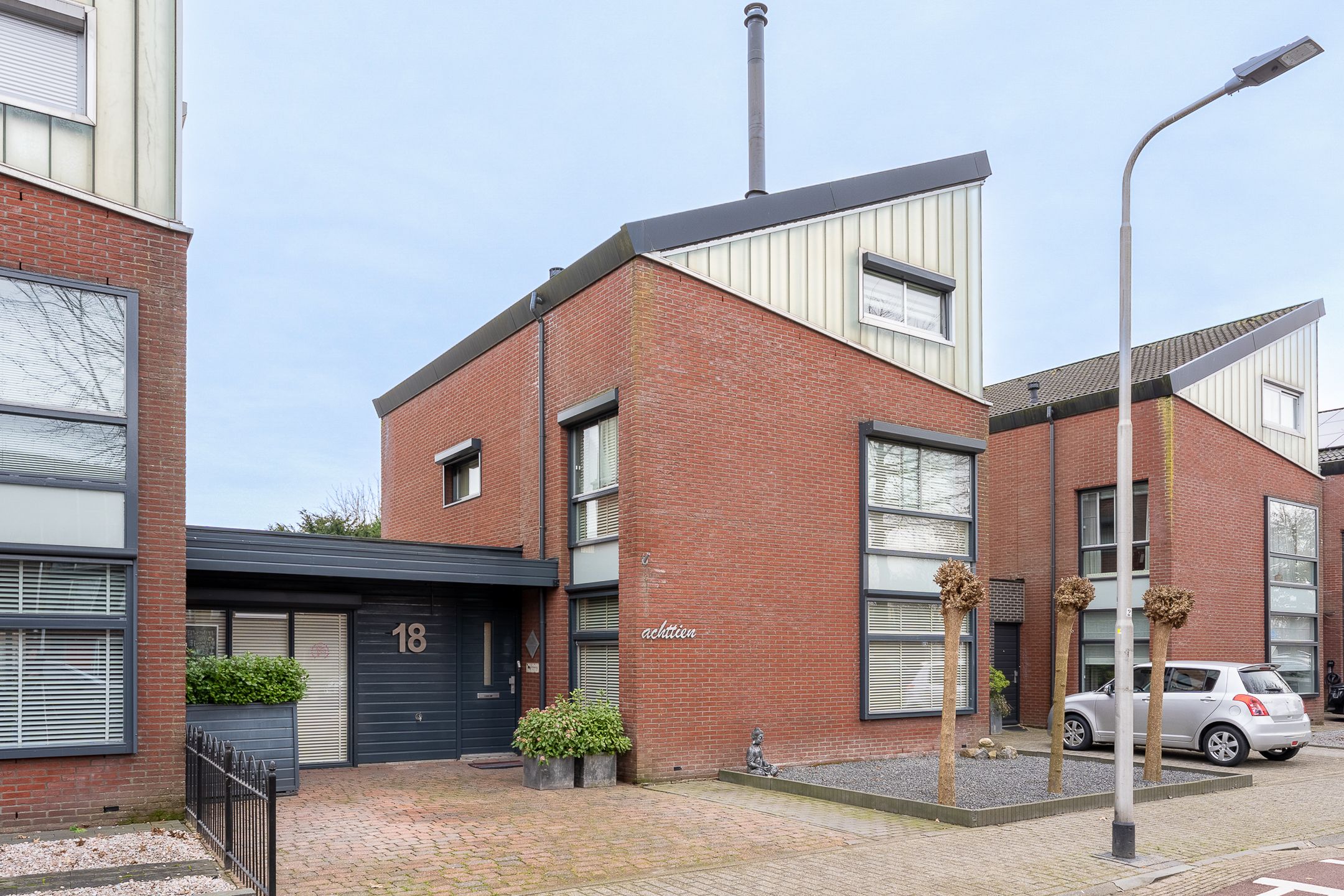 Foto van Spaarnwoudelaan 18, Tilburg
