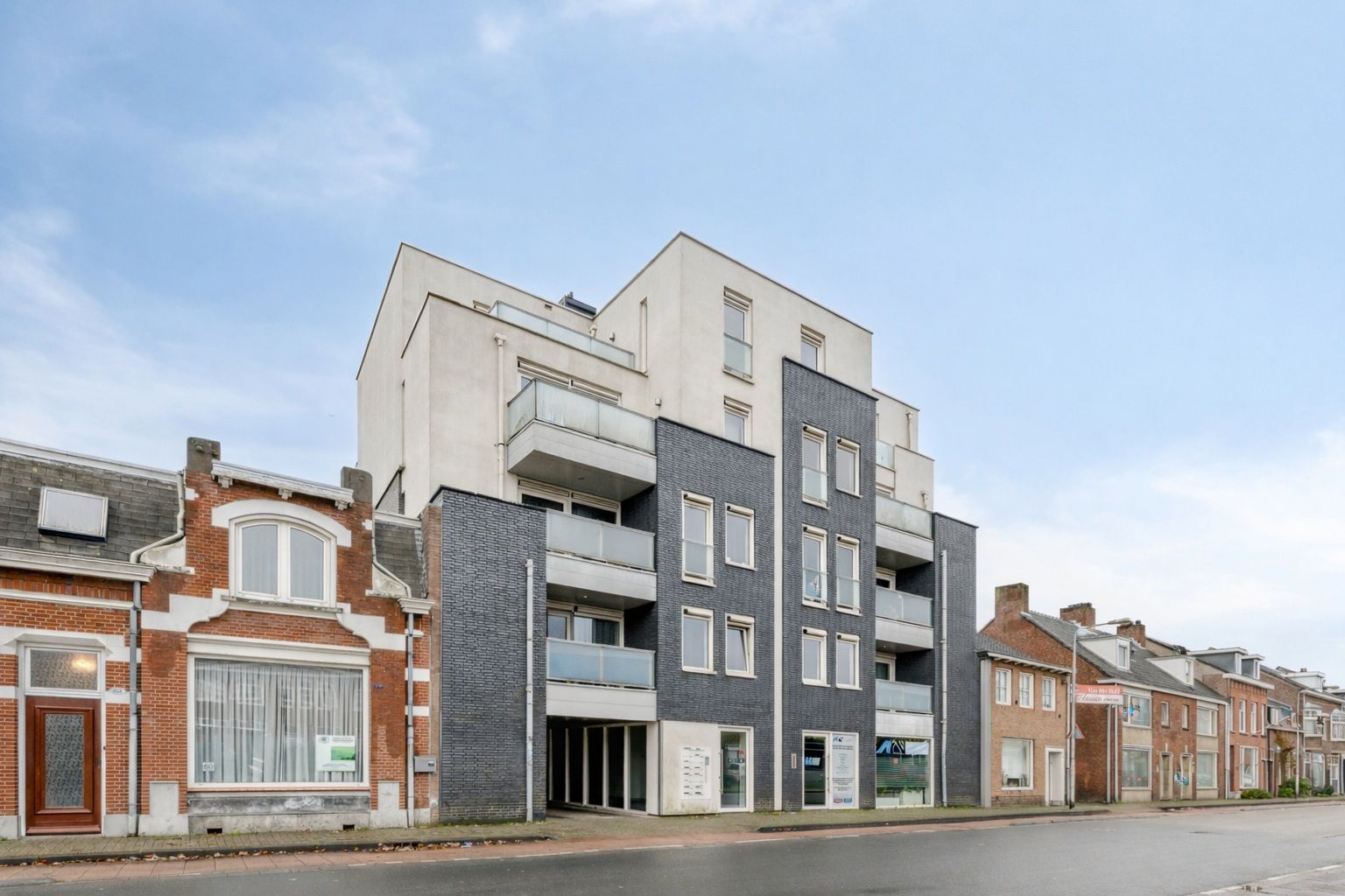 Foto van Veldhovenring 6407, Tilburg