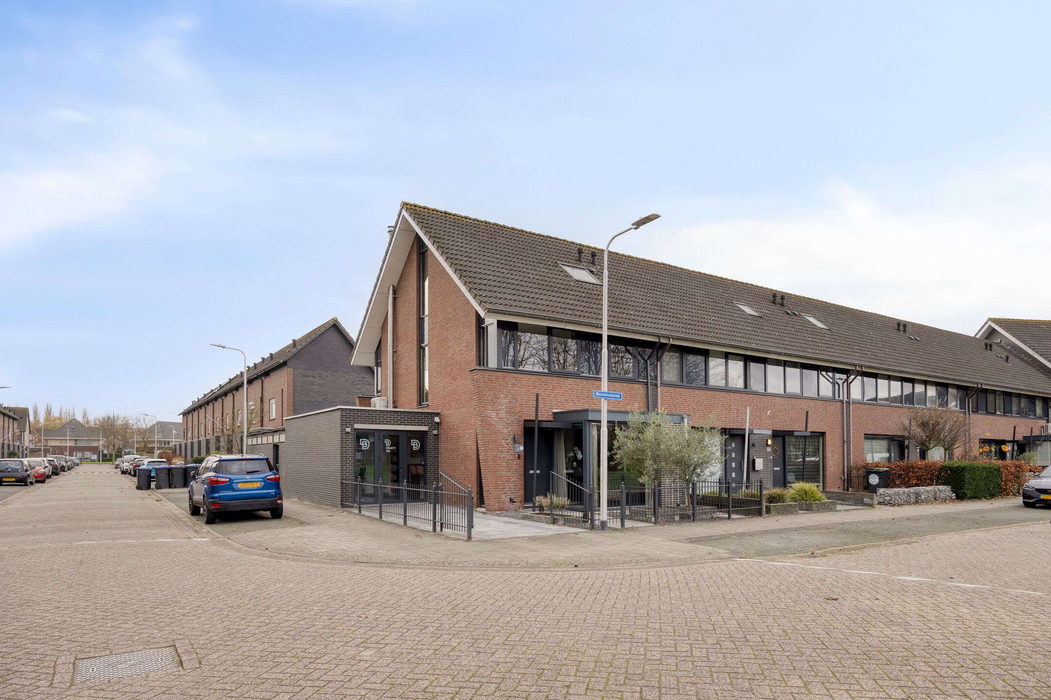 Foto van Mosselhoekplein 1, Tilburg