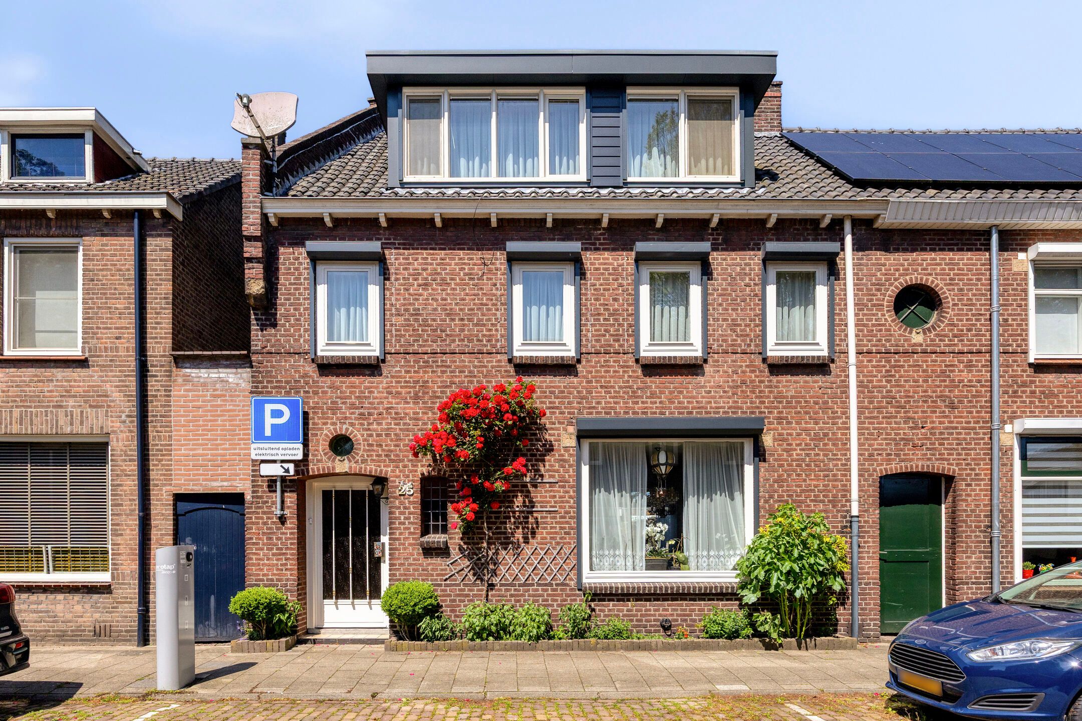 Foto van Bisschop van Zoesstraat 25, Tilburg