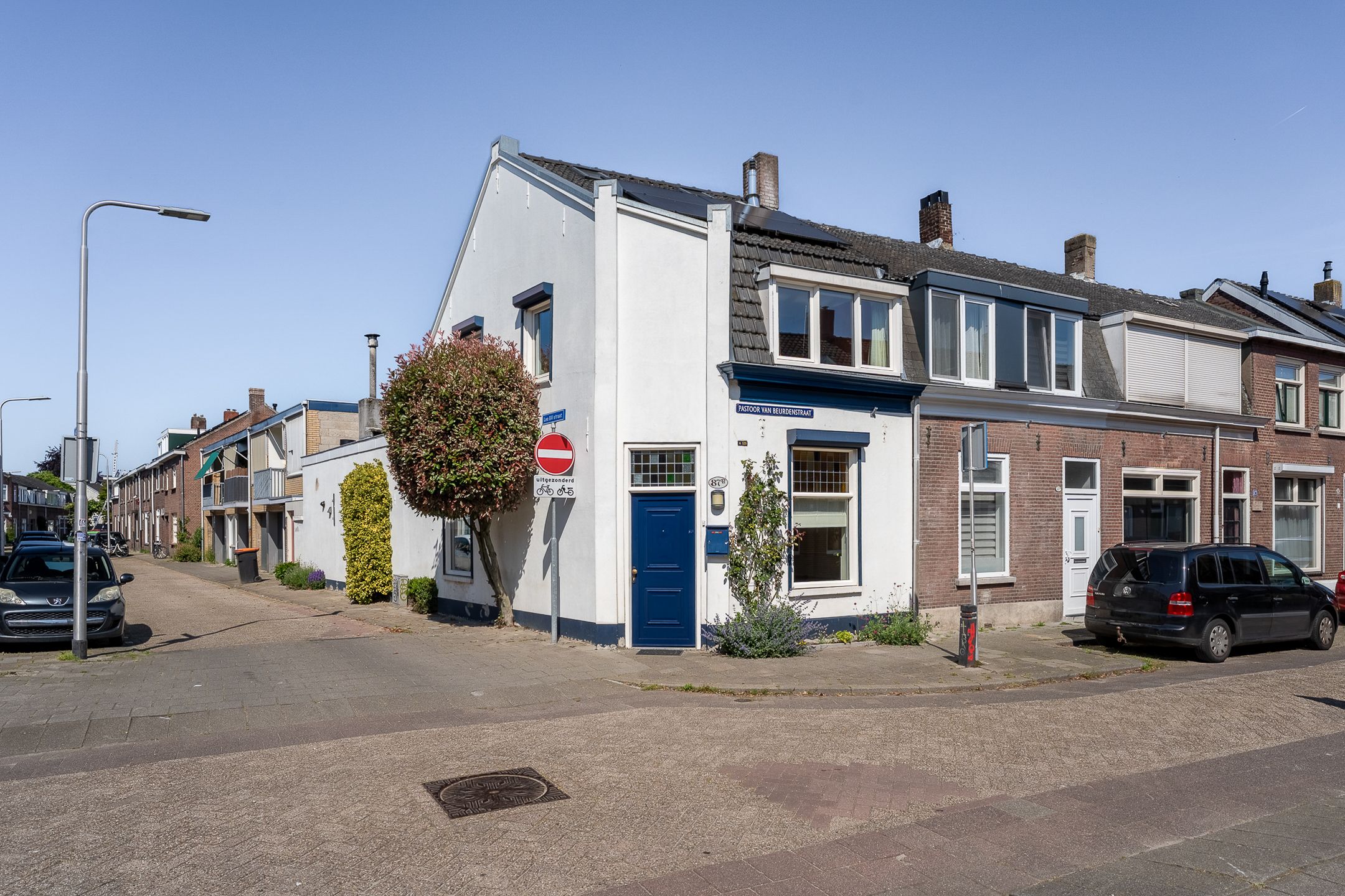 Foto van Pastoor van Beurdenstraat 87b, Tilburg