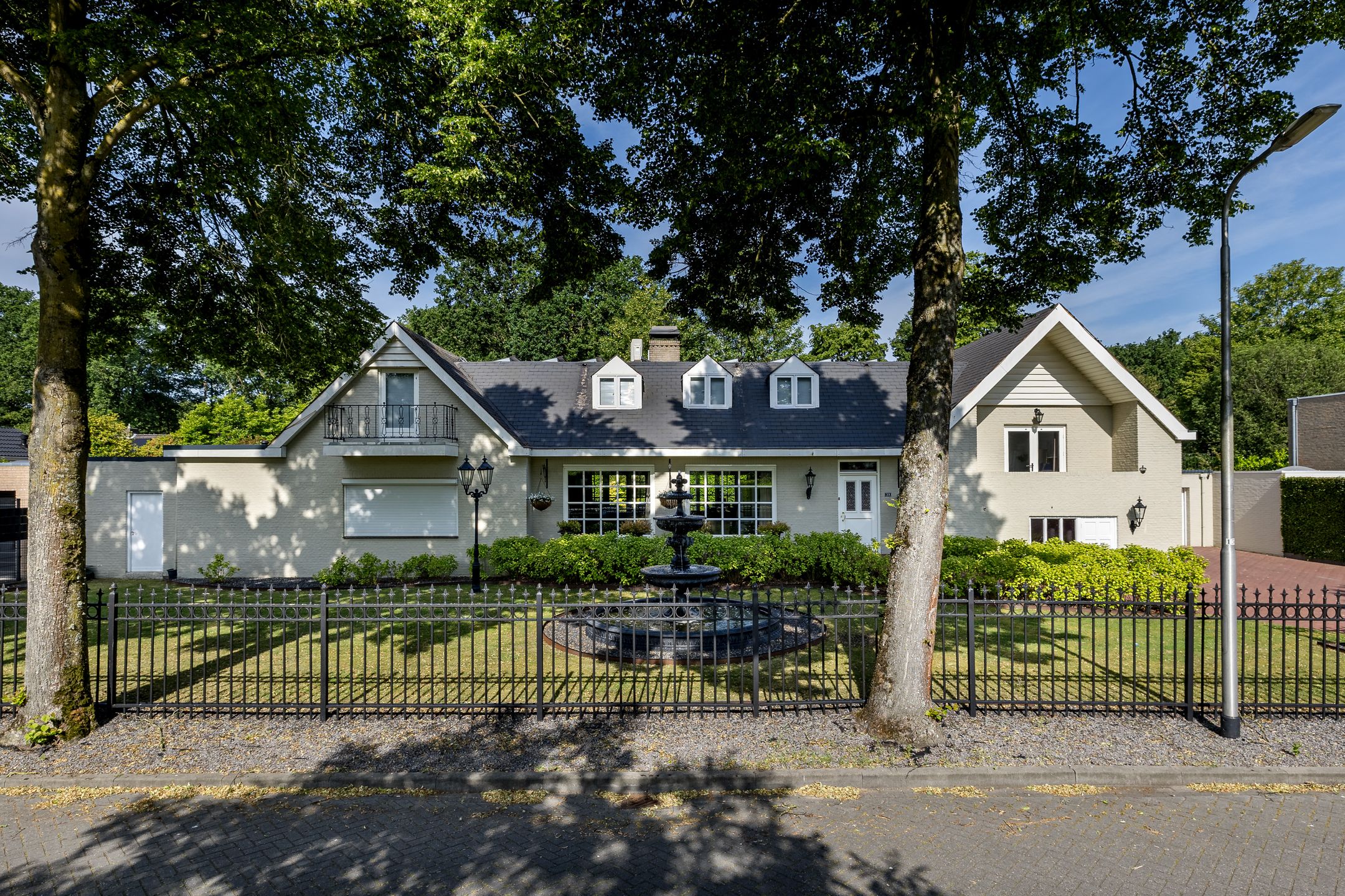 Foto van Debussylaan 39, Tilburg
