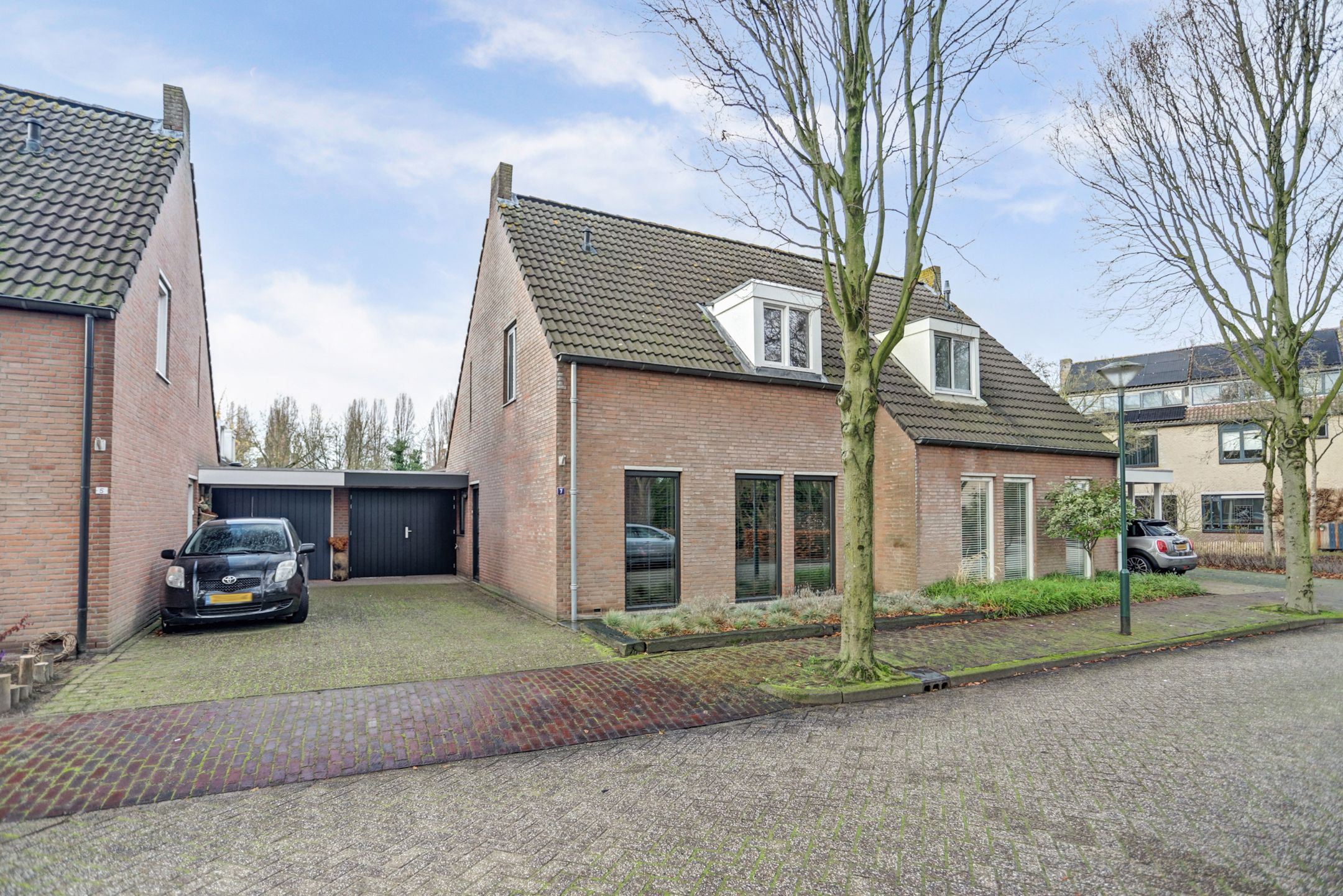 Foto van Uilenburg 7, Hilvarenbeek