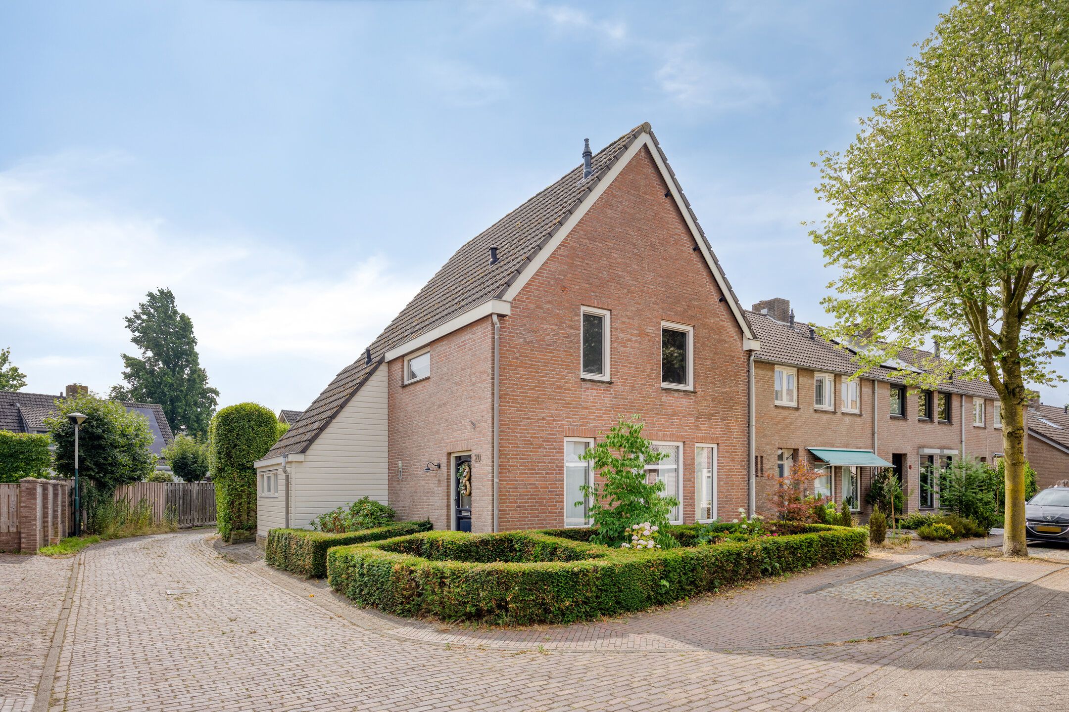 Foto van Veenbes 20, Oost West en Middelbeers