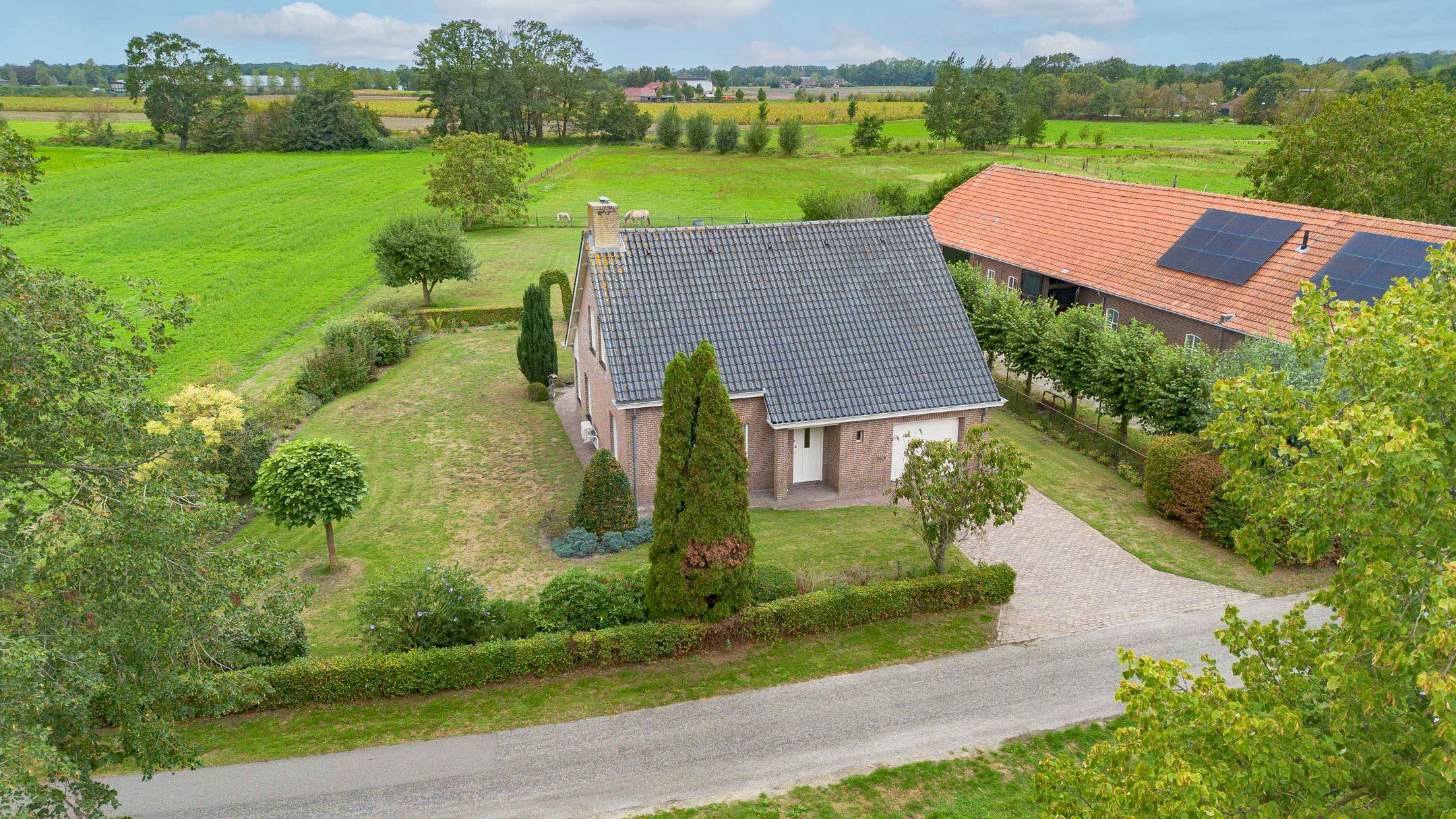 Foto van Dominee's hof 5, Oost West en Middelbeers