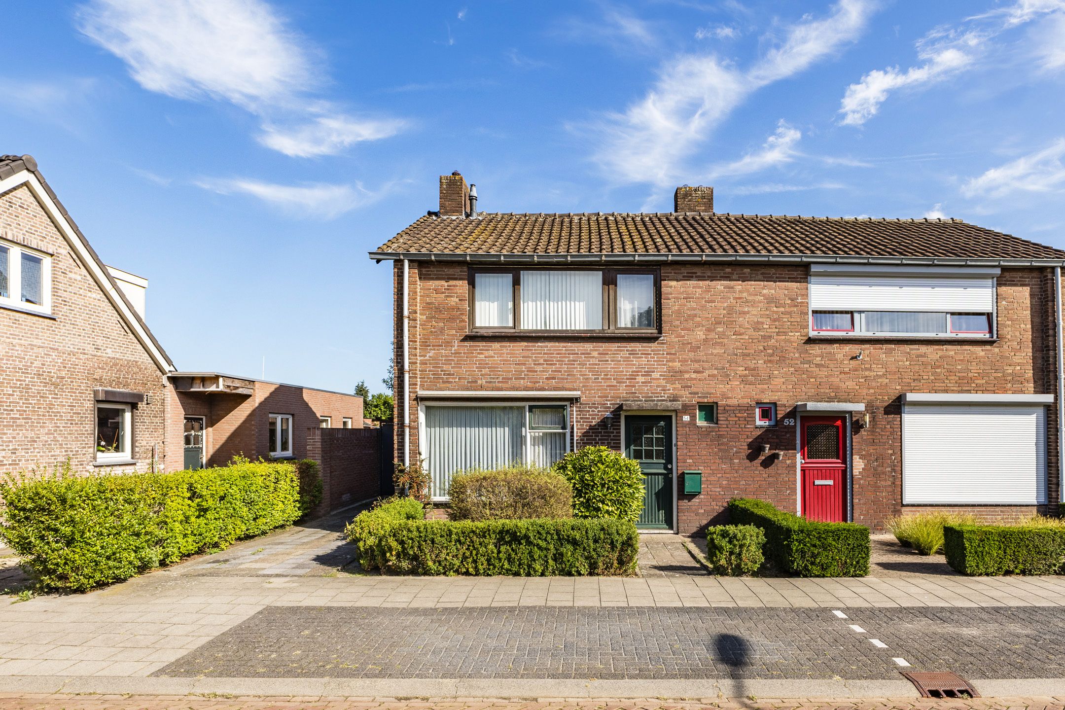 Foto van Spoorlaan Noord 54, Rijen