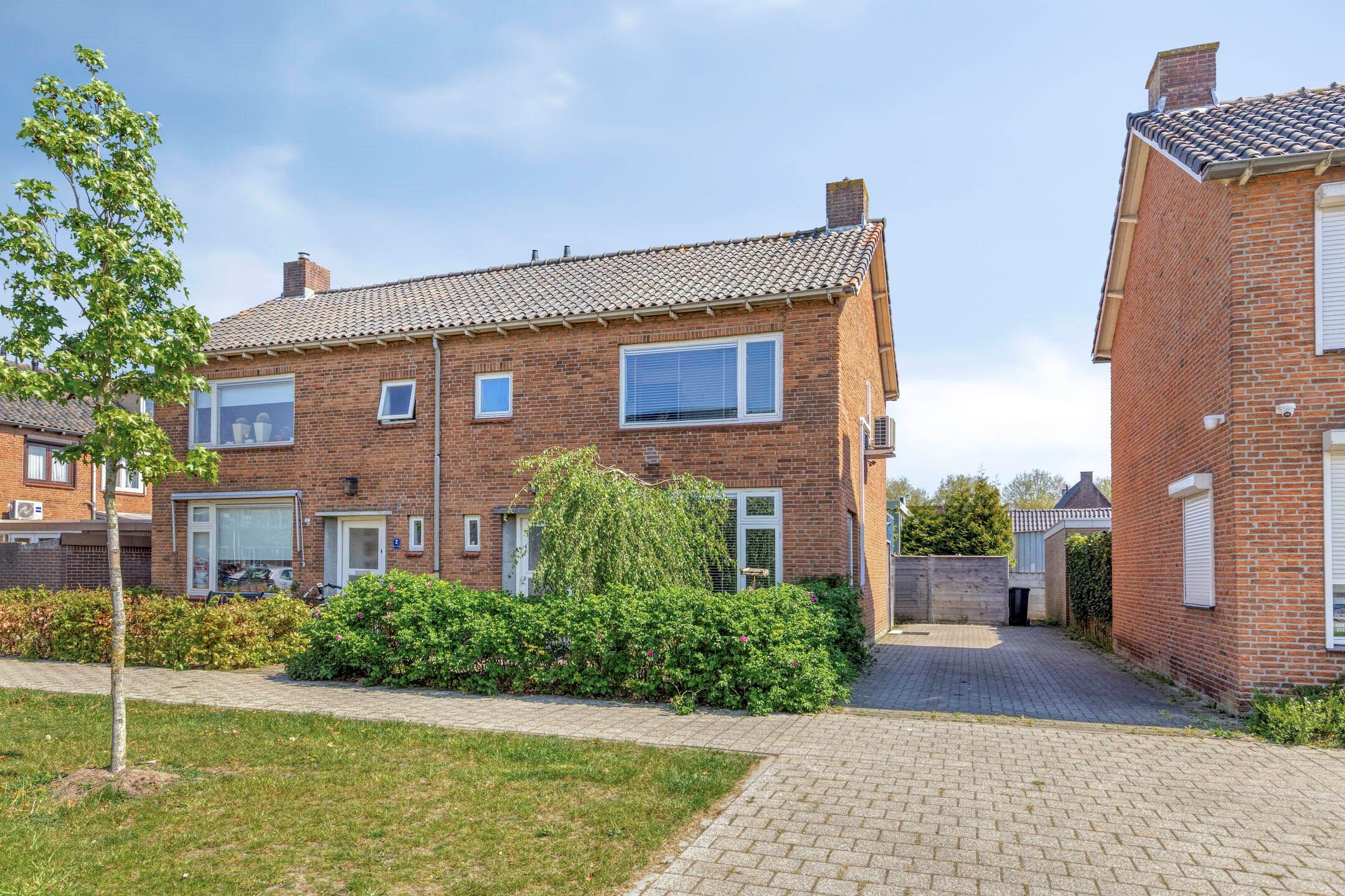 Foto van van Berckenrodelaan 4, Waalwijk
