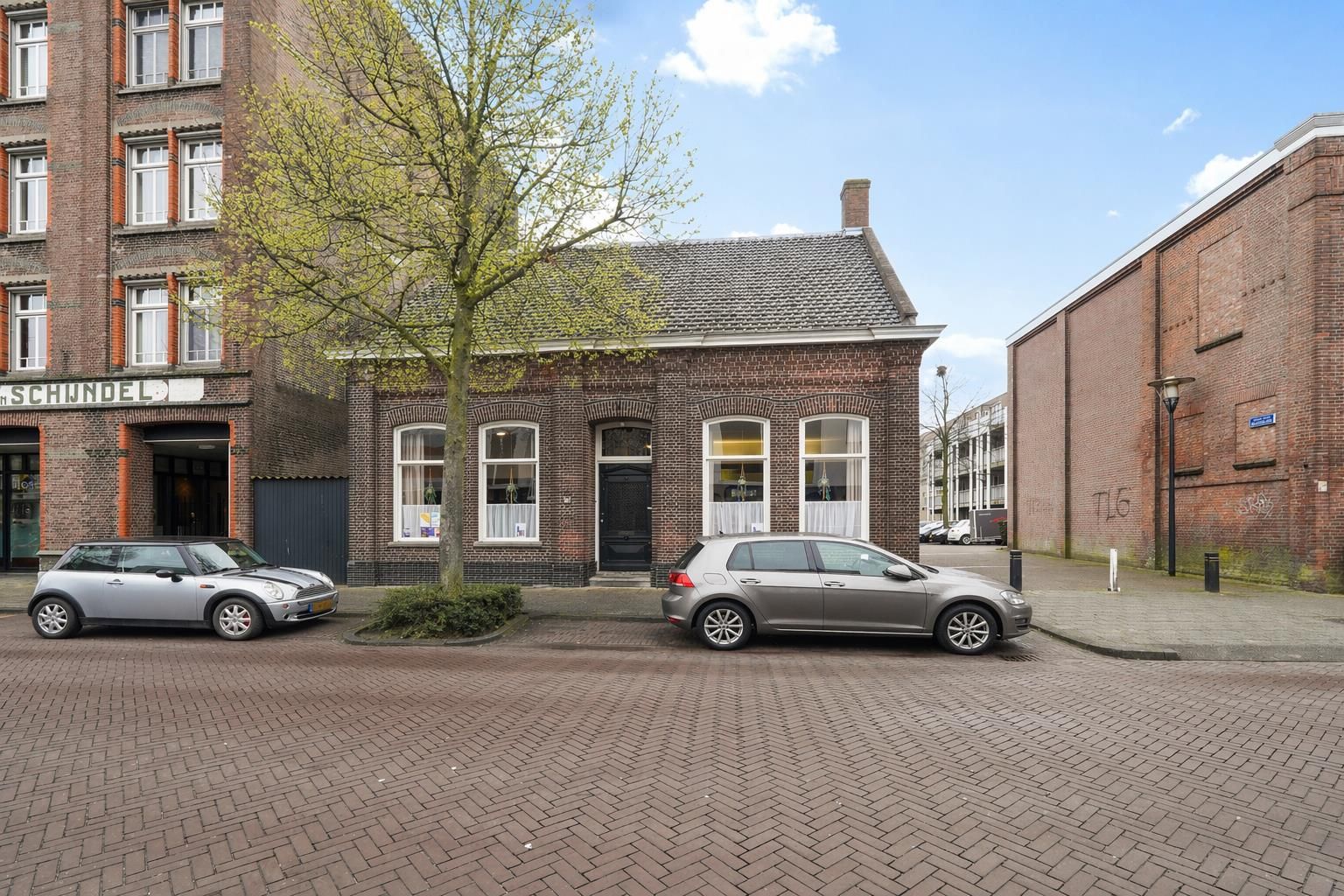 Foto van Stationsstraat 117, Waalwijk