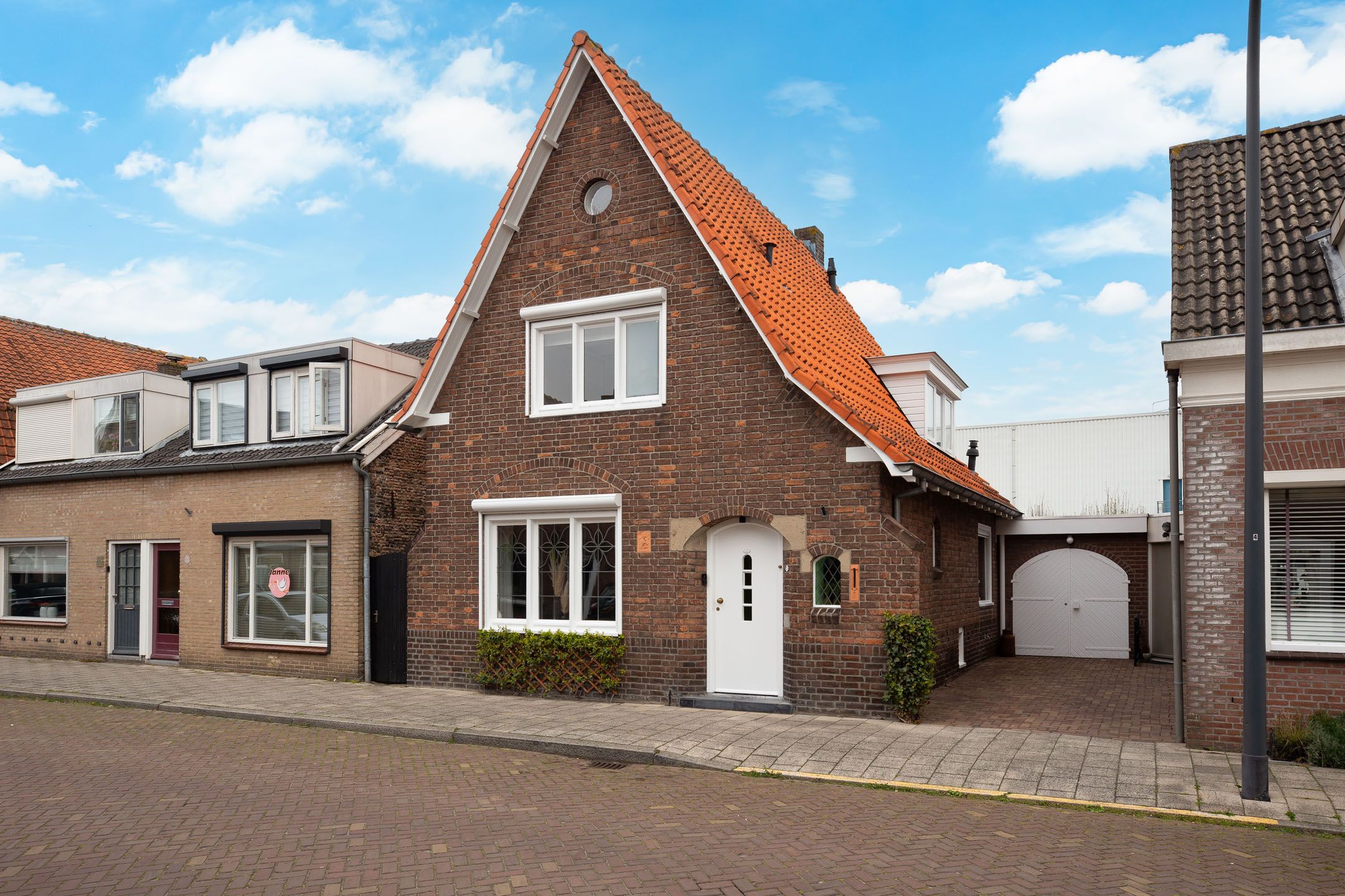 Foto van Laageinde 23, Waalwijk