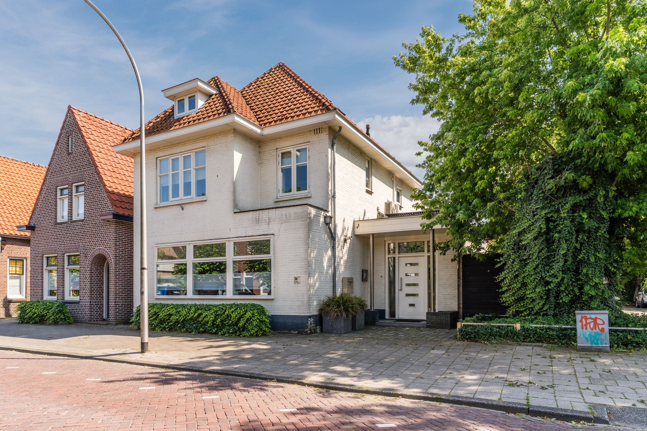 Foto van Hoogeinde 18, Waalwijk