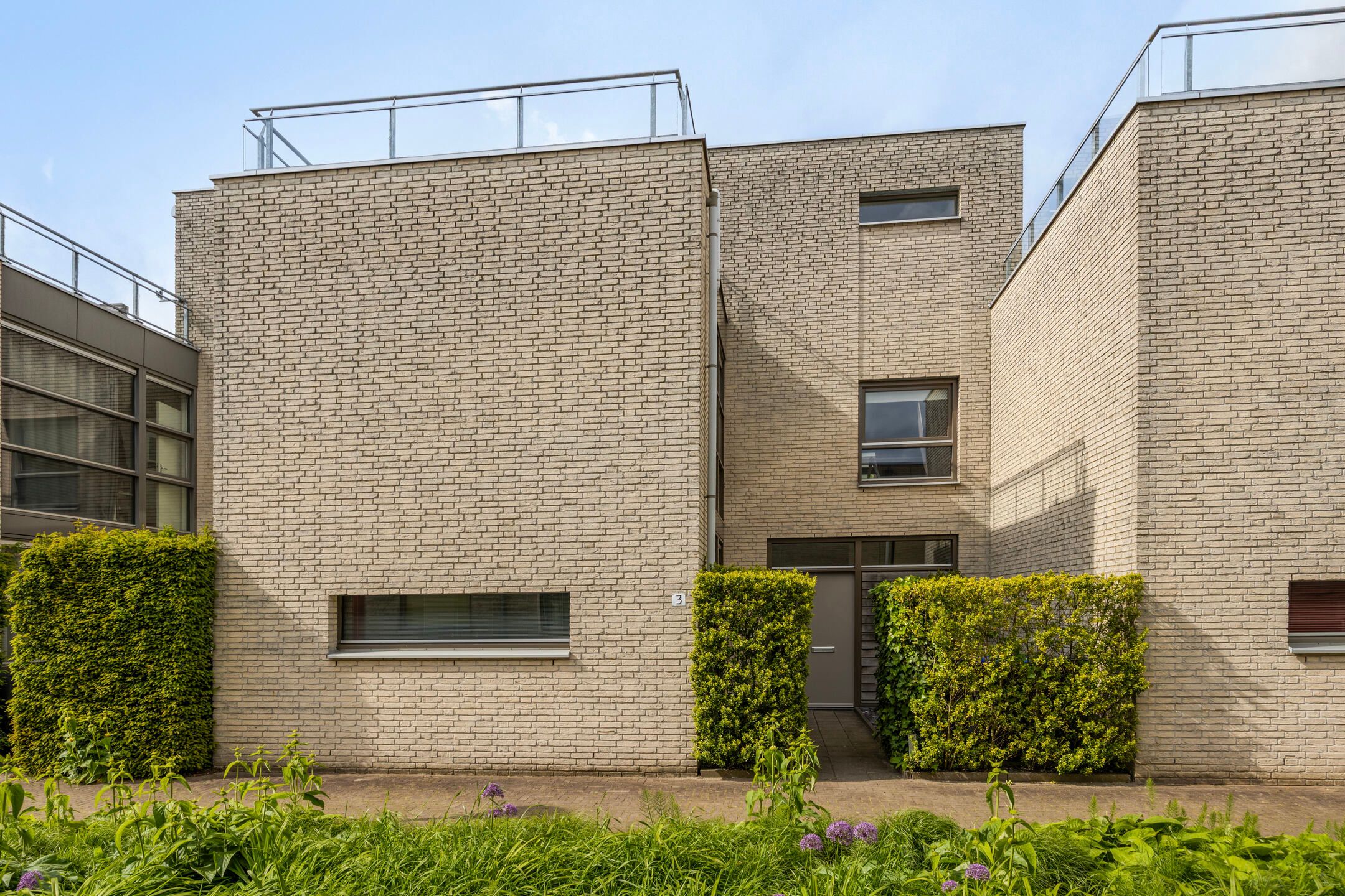 Foto van Nelson Mandelastraat 3, Waalwijk