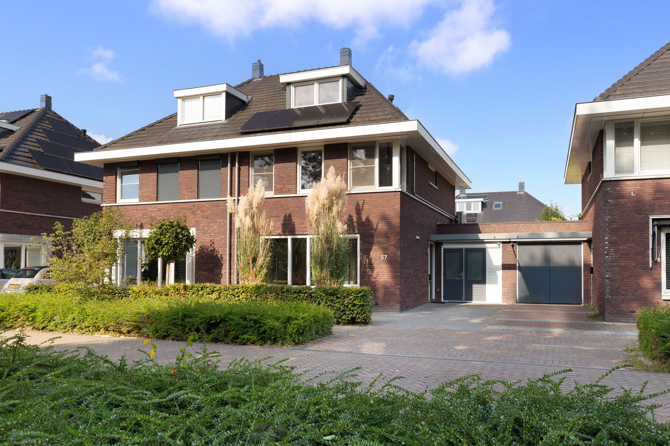 Foto van Calèche 57, Waalwijk