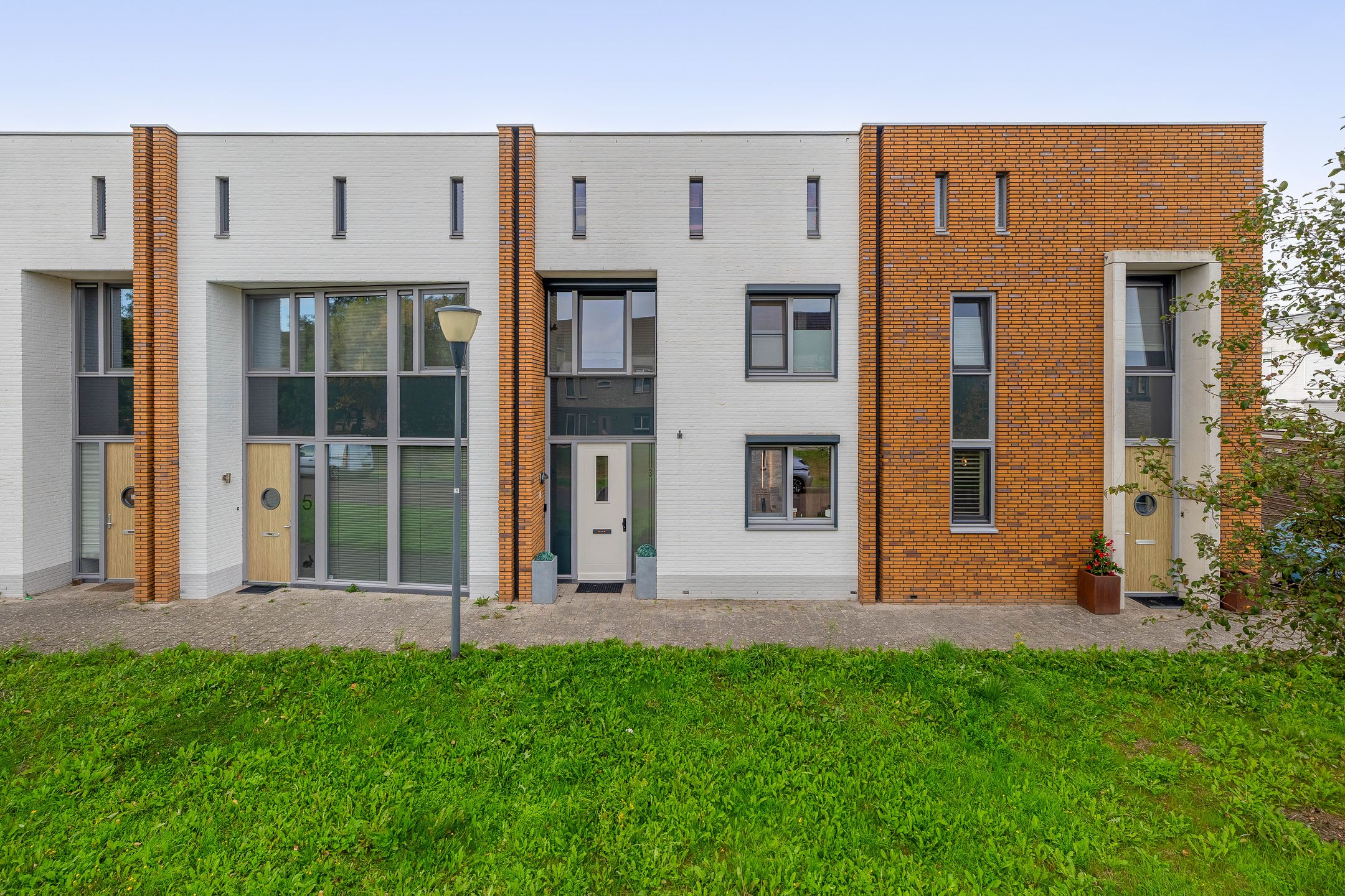 Foto van Joep Naninckstraat 3, Waalwijk