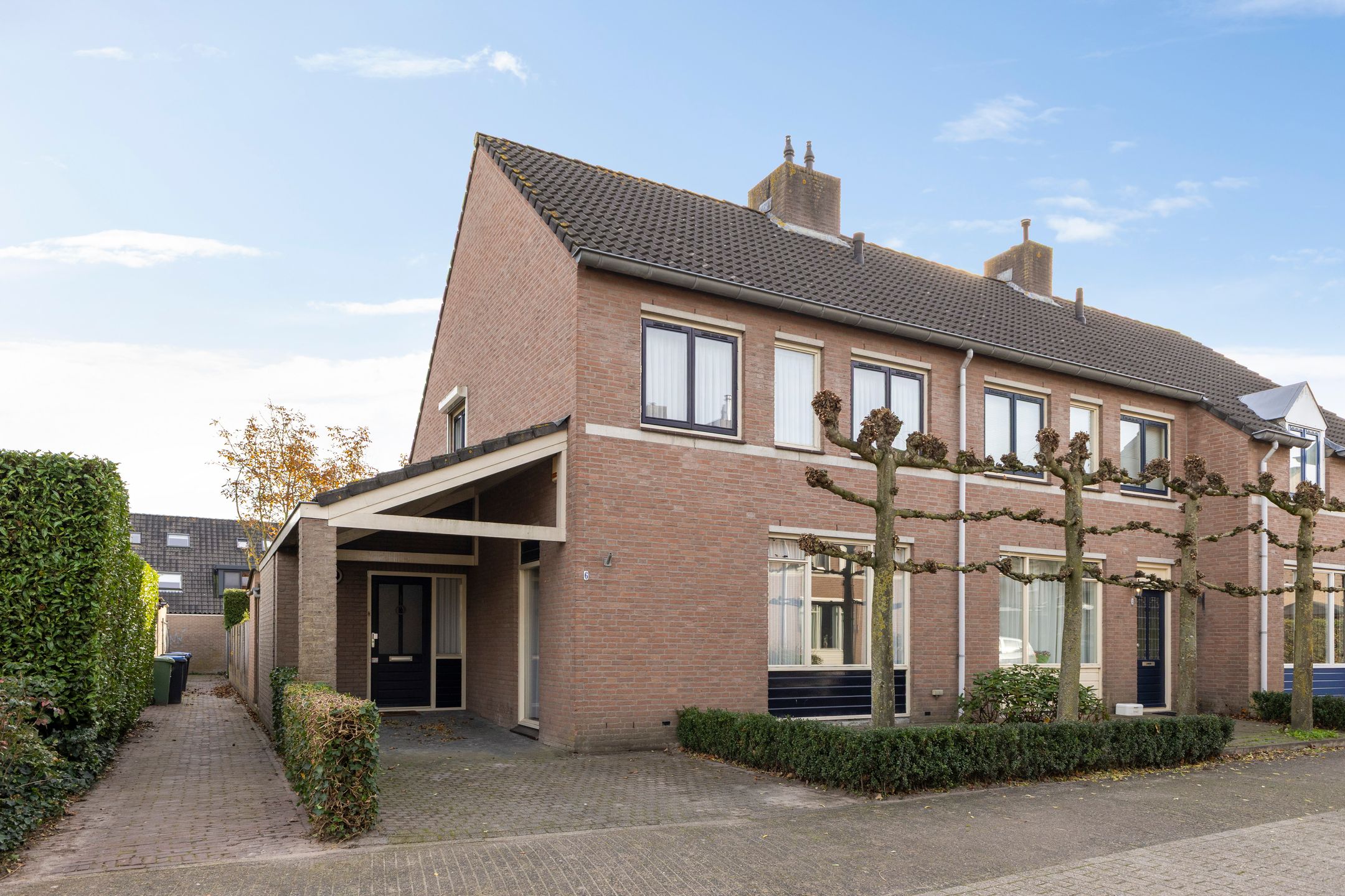 Foto van Weegbree 6, Helvoirt