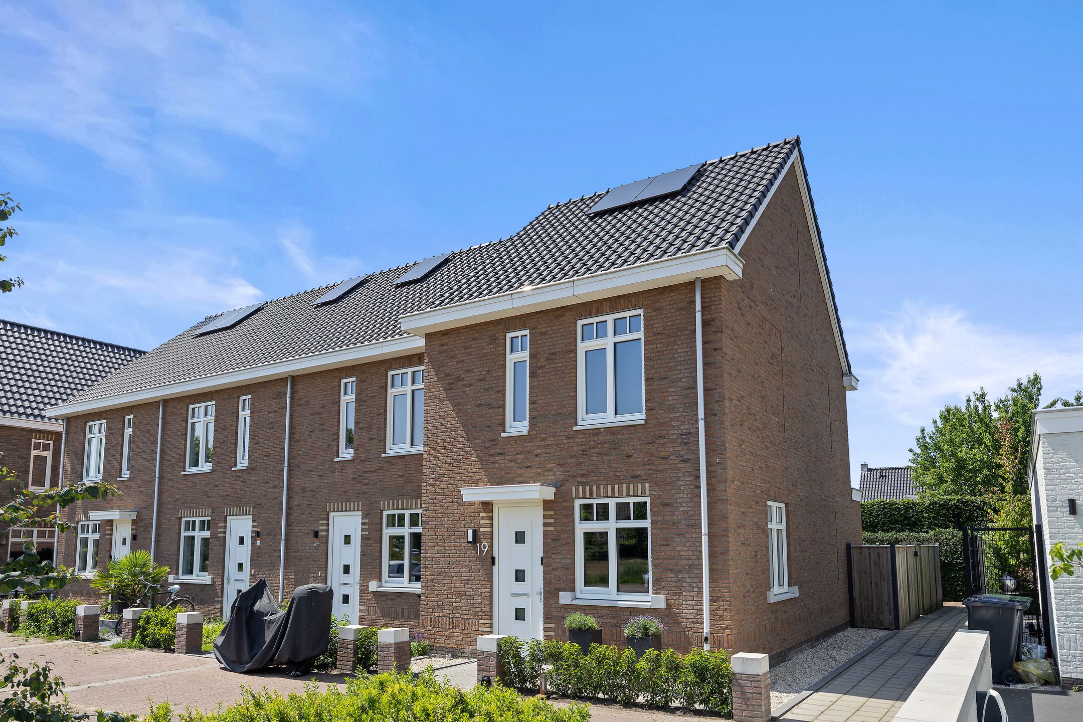 Foto van Ooievaar 19, Esch